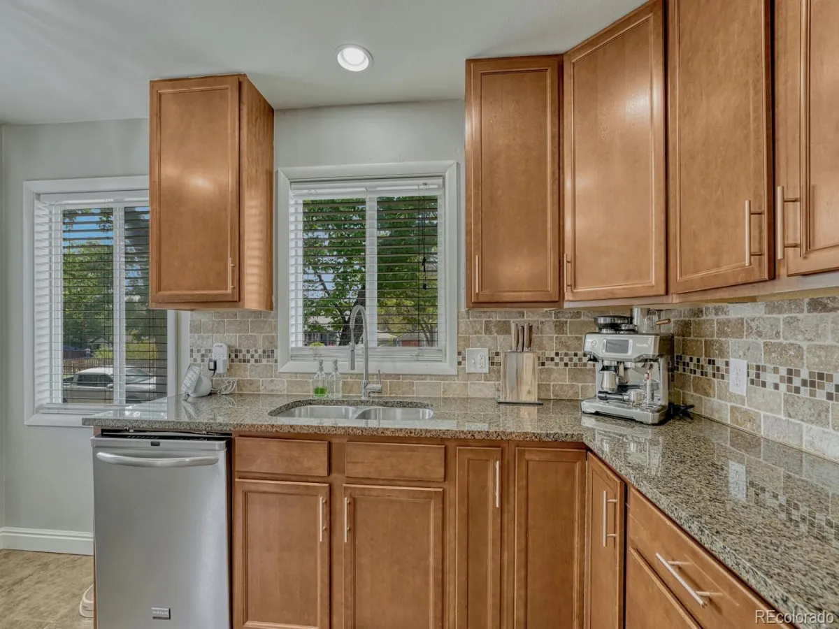 4252 S Logan Street Englewood CO 80113 MLS #REC6825055 05182026192231 1200 10