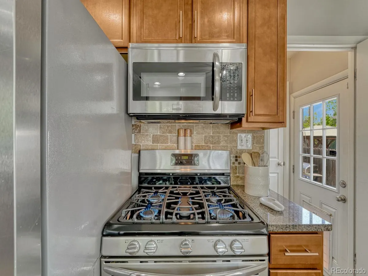 4252 S Logan Street Englewood CO 80113 MLS #REC6825055 05182026192231 1200 12
