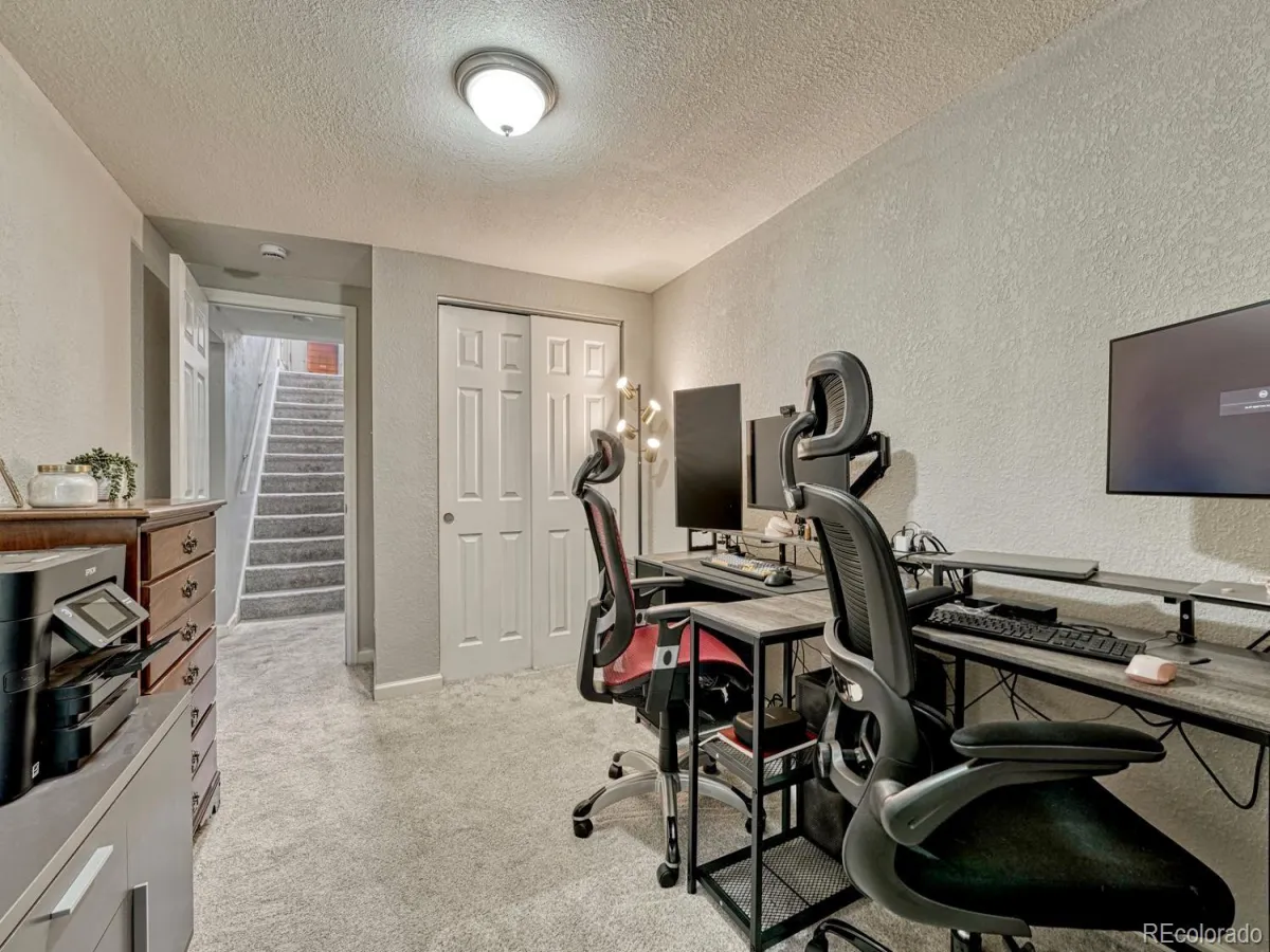4252 S Logan Street Englewood CO 80113 MLS #REC6825055 05182026192231 1200 30