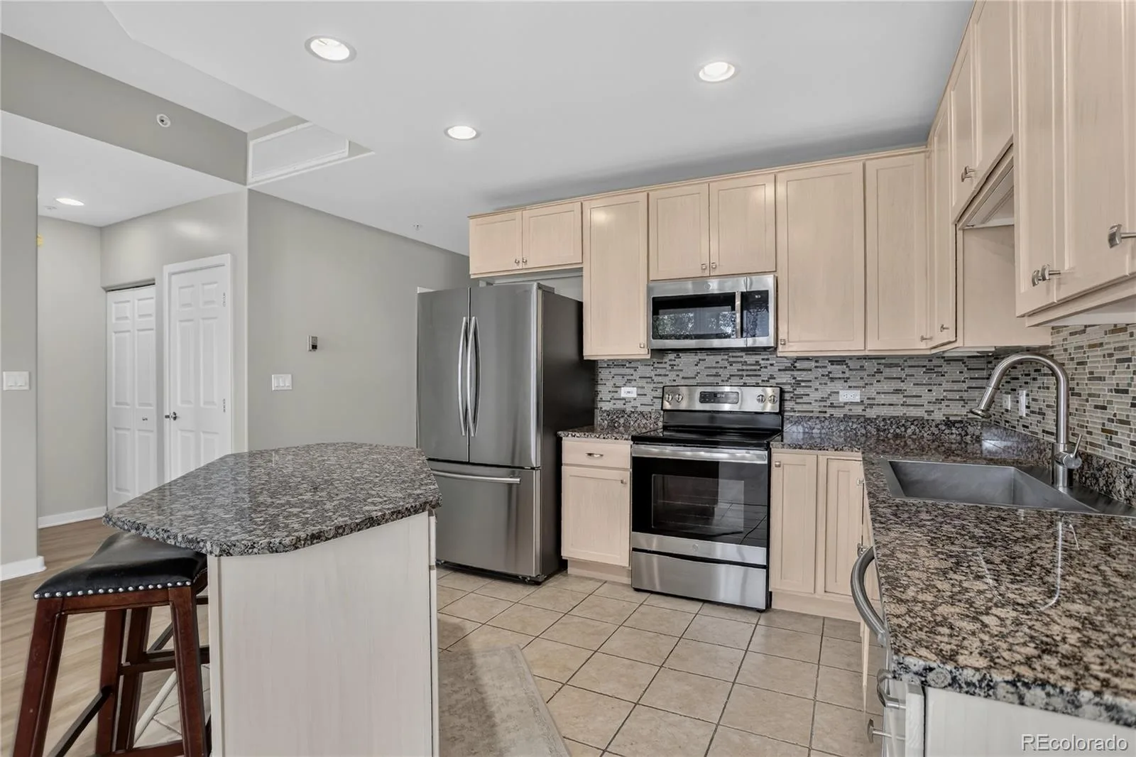 4875 S Monaco Street #309 Denver CO 80237 | MLS #REC6825152 09222026135459 1600 15