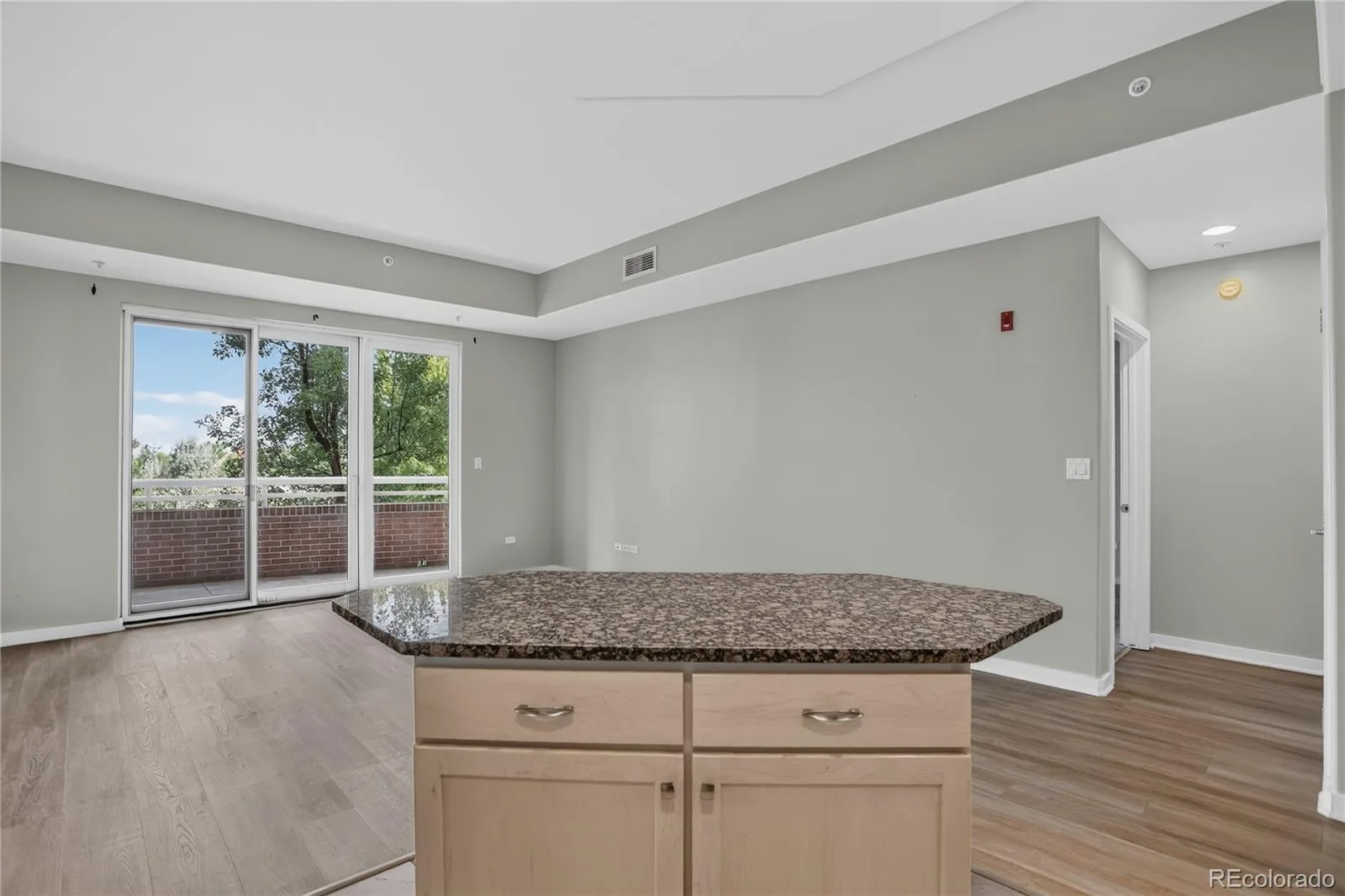 4875 S Monaco Street #309 Denver CO 80237 | MLS #REC6825152 09222026135459 1600 16