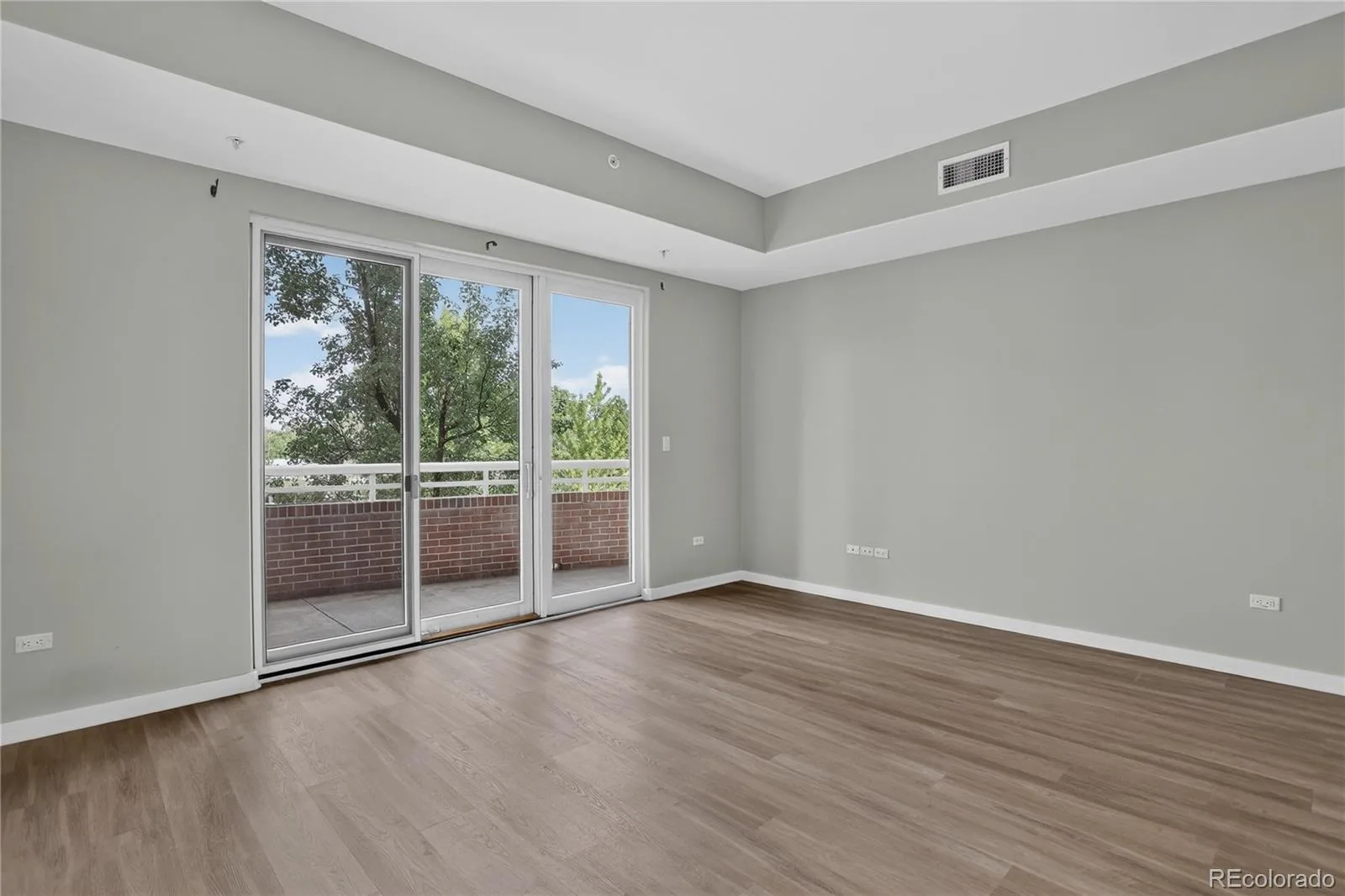 4875 S Monaco Street #309 Denver CO 80237 | MLS #REC6825152 09222026135459 1600 7