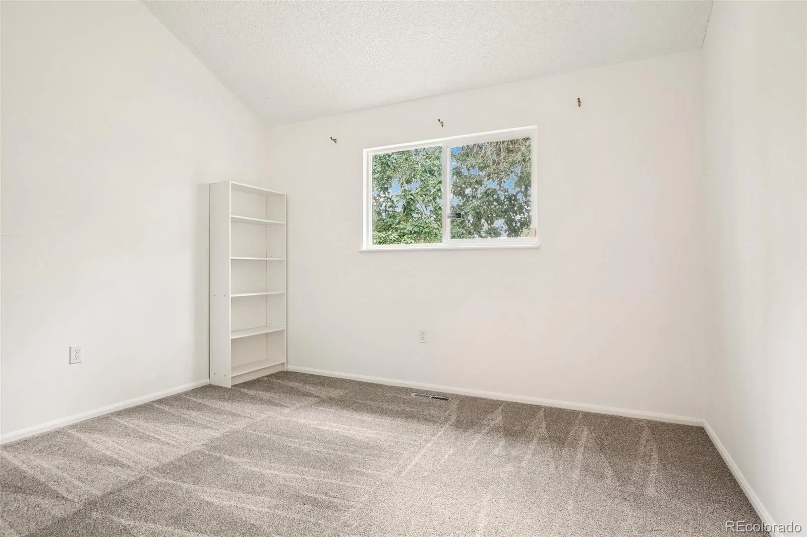 12973 E Cornell Avenue Aurora CO 80014 | MLS #REC6826887 08112026194515 1600 22