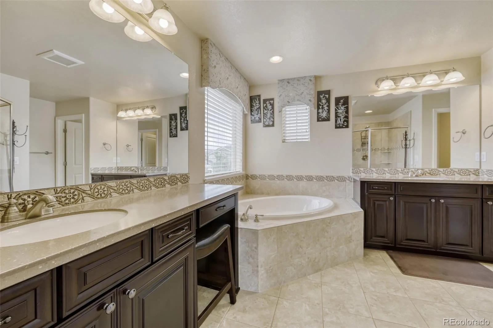 17812 W 83rd Place Arvada CO 80007 MLS #REC6829838 06122026074056 1600 18
