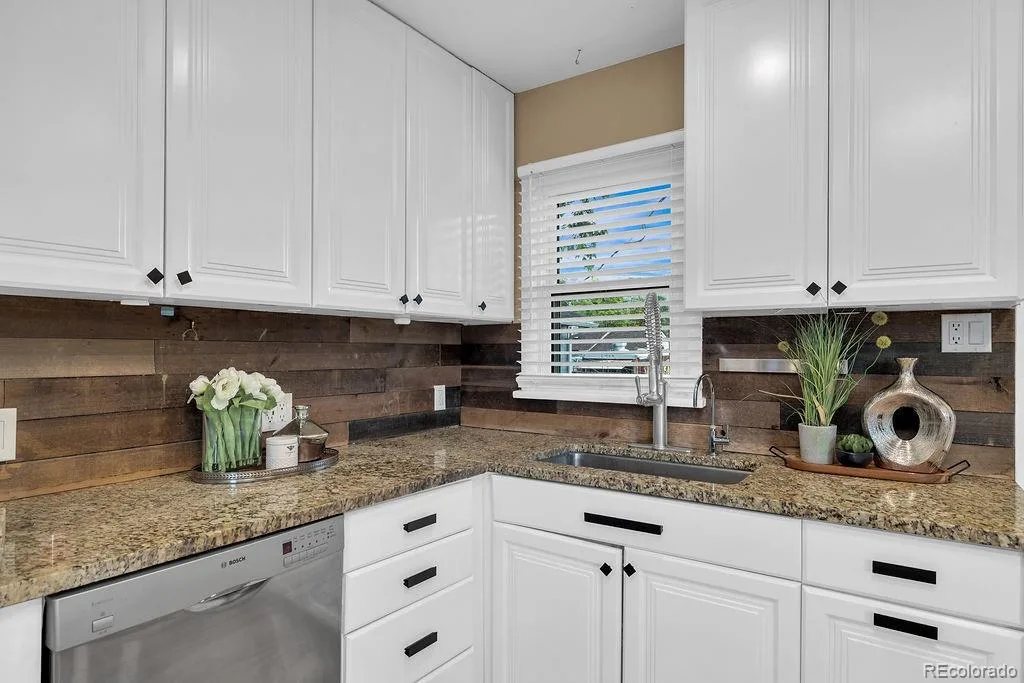 2396 S Linley Court Denver CO 80219 | MLS #REC6831977 07182026183433 1024 12