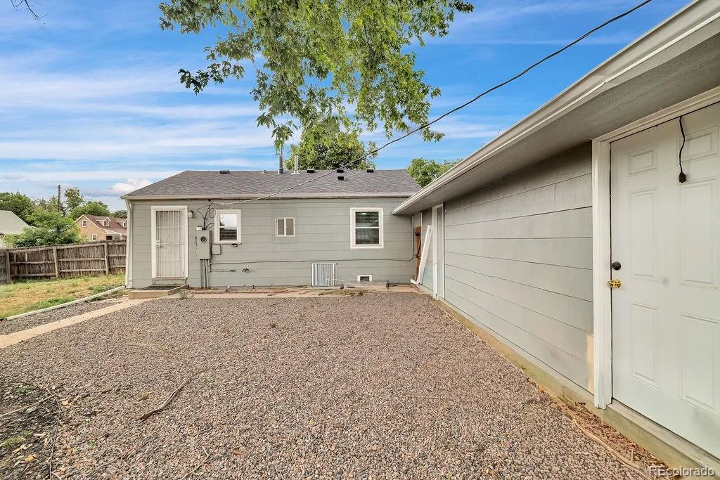 2396 S Linley Court Denver CO 80219 | MLS #REC6831977 07182026183433 1024 14