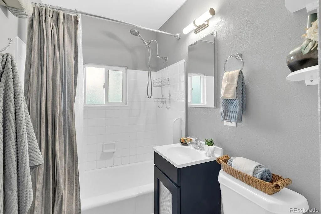 2396 S Linley Court Denver CO 80219 | MLS #REC6831977 07182026183433 1024 6