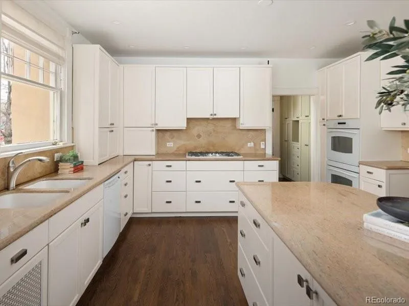 199 Lafayette Street Denver CO 80218 MLS #REC6833203 04032026192202 800 18