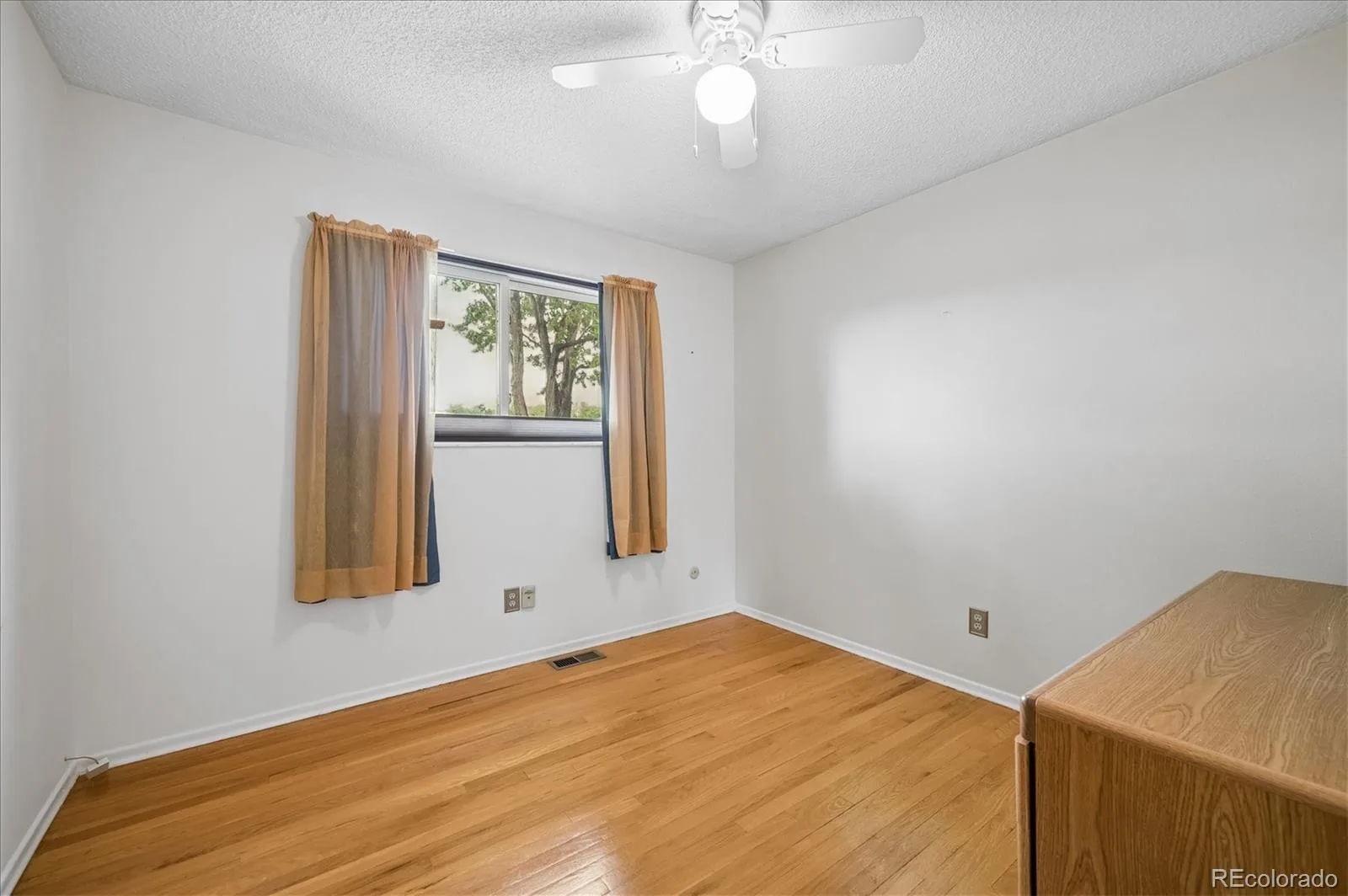 9984 W Maryland Drive Lakewood CO 80232 MLS #REC6834369 06302026012300 1600 19