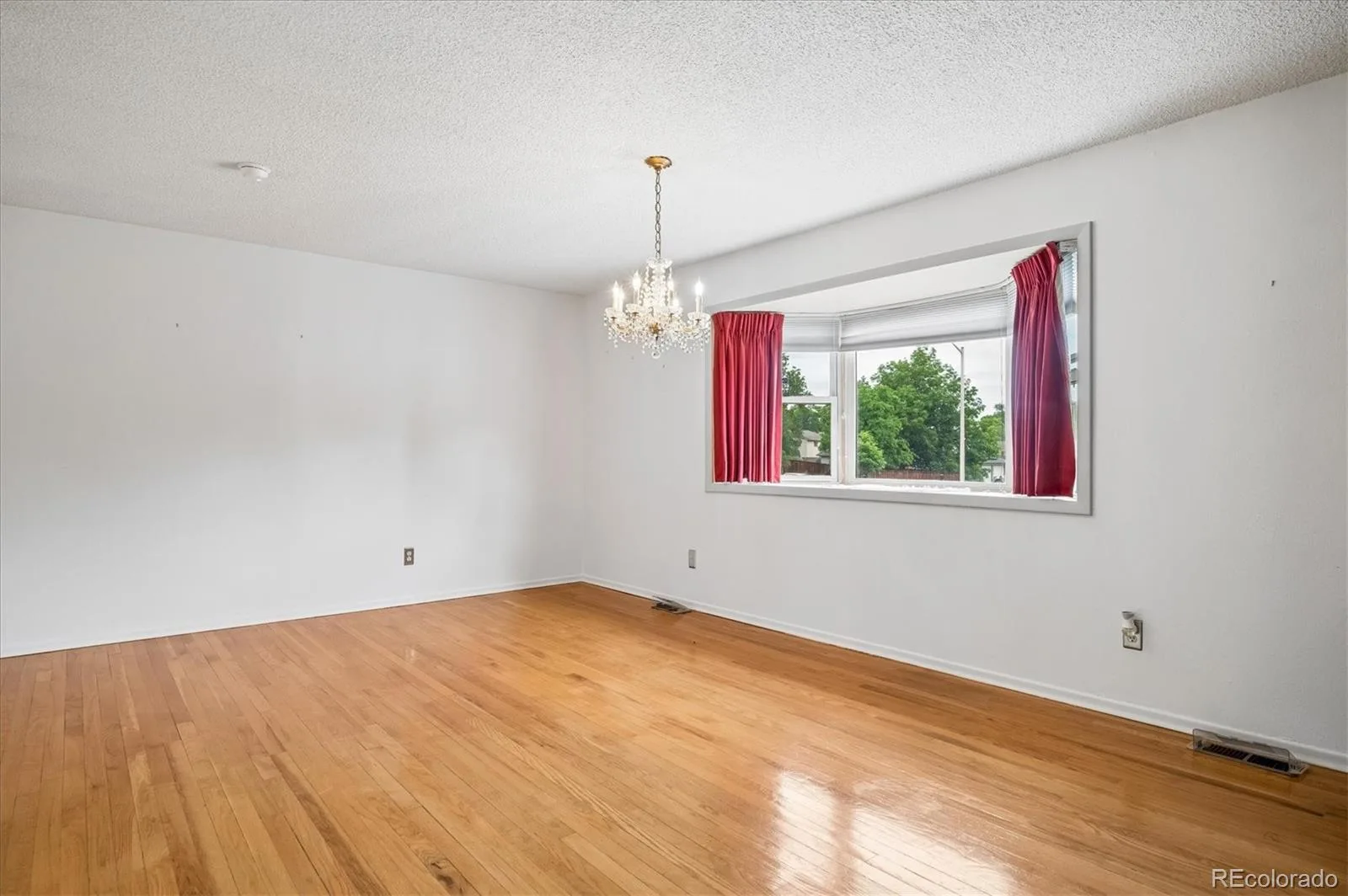 9984 W Maryland Drive Lakewood CO 80232 MLS #REC6834369 06302026012300 1600 5