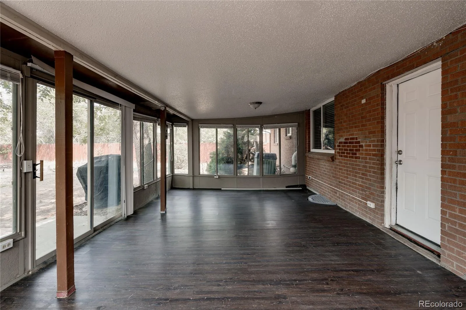 563 Jamaica Street Aurora CO 80010 | MLS #REC6834678 08122026181703 1600 41