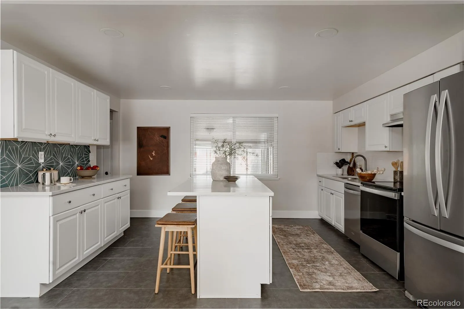 563 Jamaica Street Aurora CO 80010 | MLS #REC6834678 08122026181703 1600 6