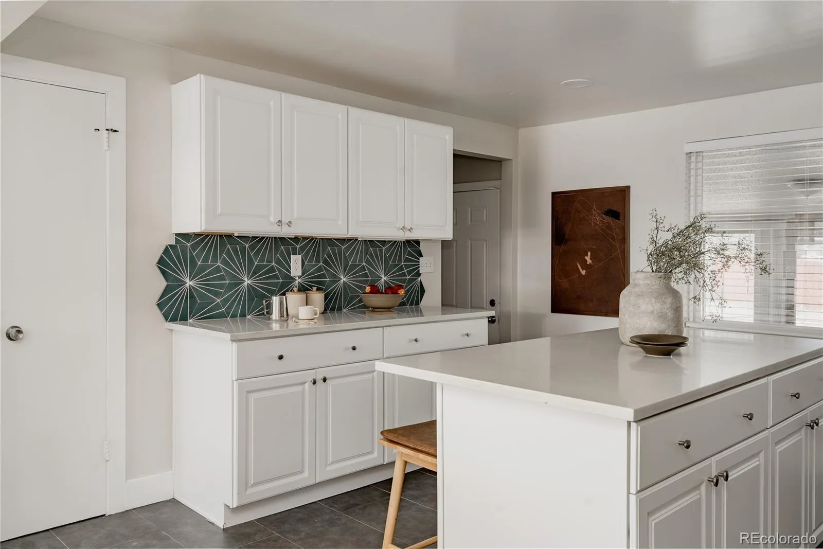 563 Jamaica Street Aurora CO 80010 | MLS #REC6834678 08122026181703 1600 8