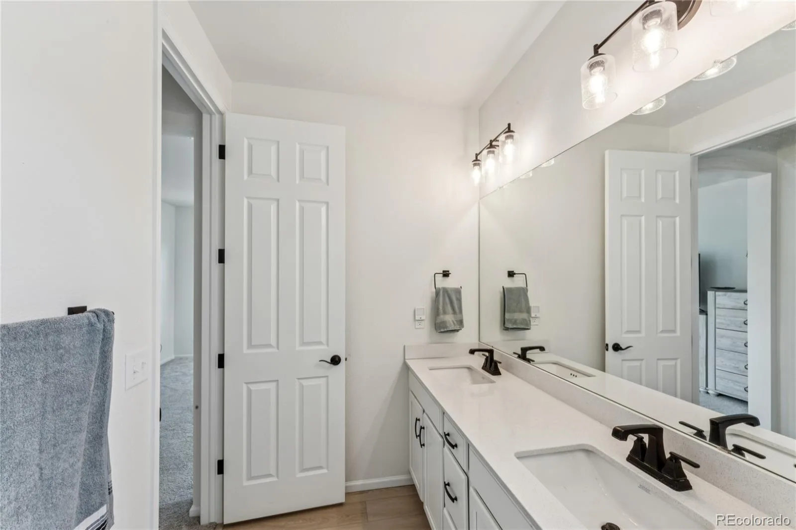 24544 E 37th Avenue Aurora CO 80019 | MLS #REC6834892 07302026172702 1600 8