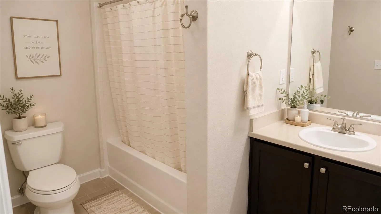 5733 N Gibralter Way #3-105 Aurora CO 80019 MLS #REC6835704 05212026042140 1600 8