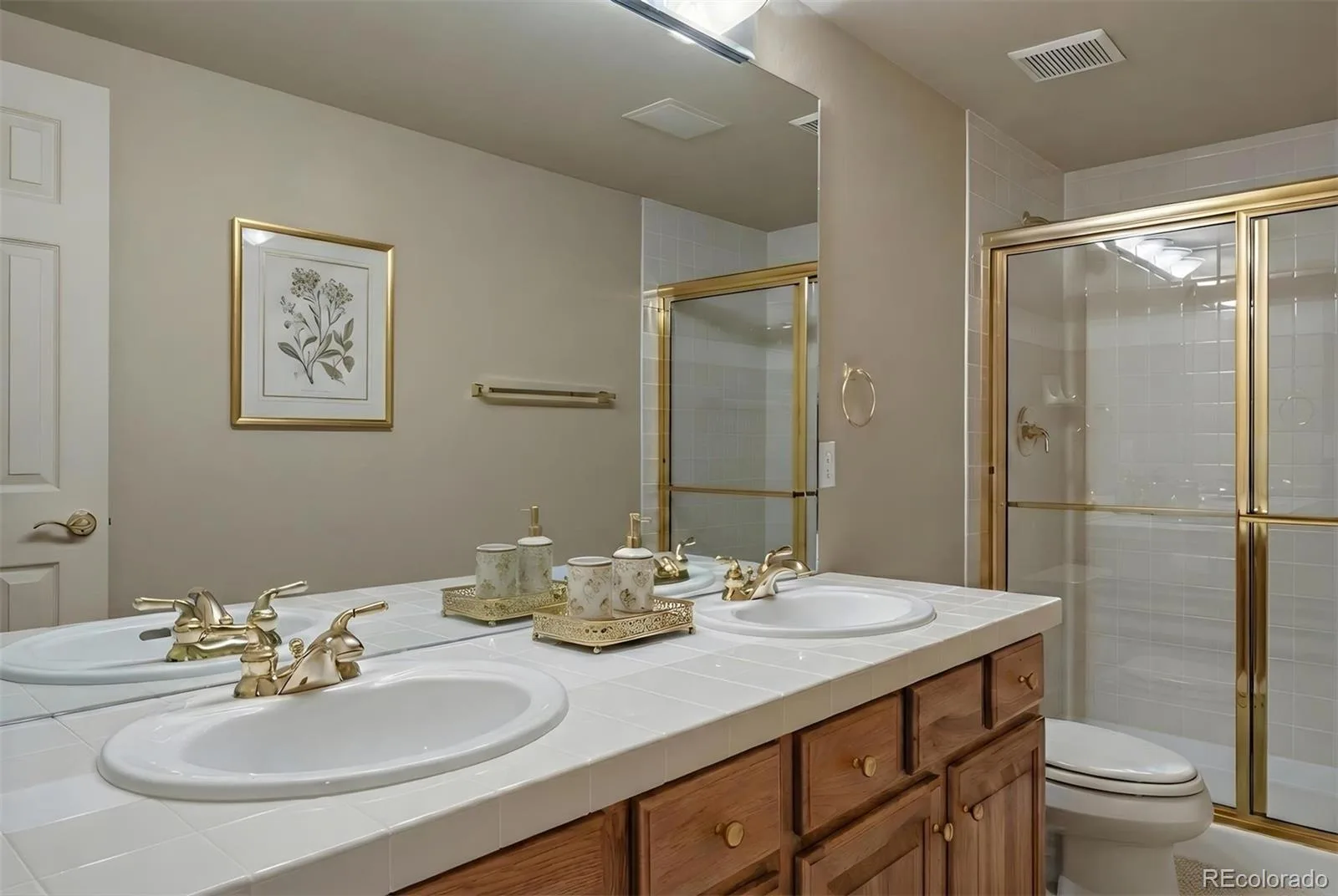 3202 Country Club Parkway Castle Rock CO 80108 MLS #REC6836725 07152026190953 1600 19