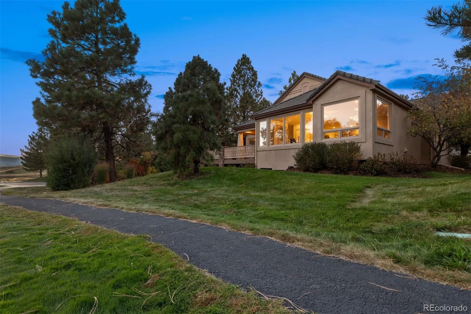 3202 Country Club Parkway Castle Rock CO 80108 MLS #REC6836725 07152026190953 1600 22
