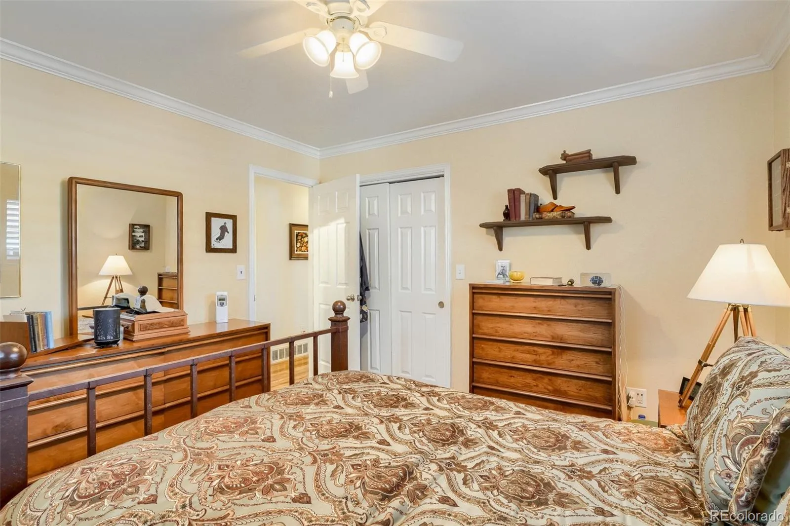 3088 S Downing Street Englewood CO 80113 MLS #REC6836858 04302026135549 1600 11