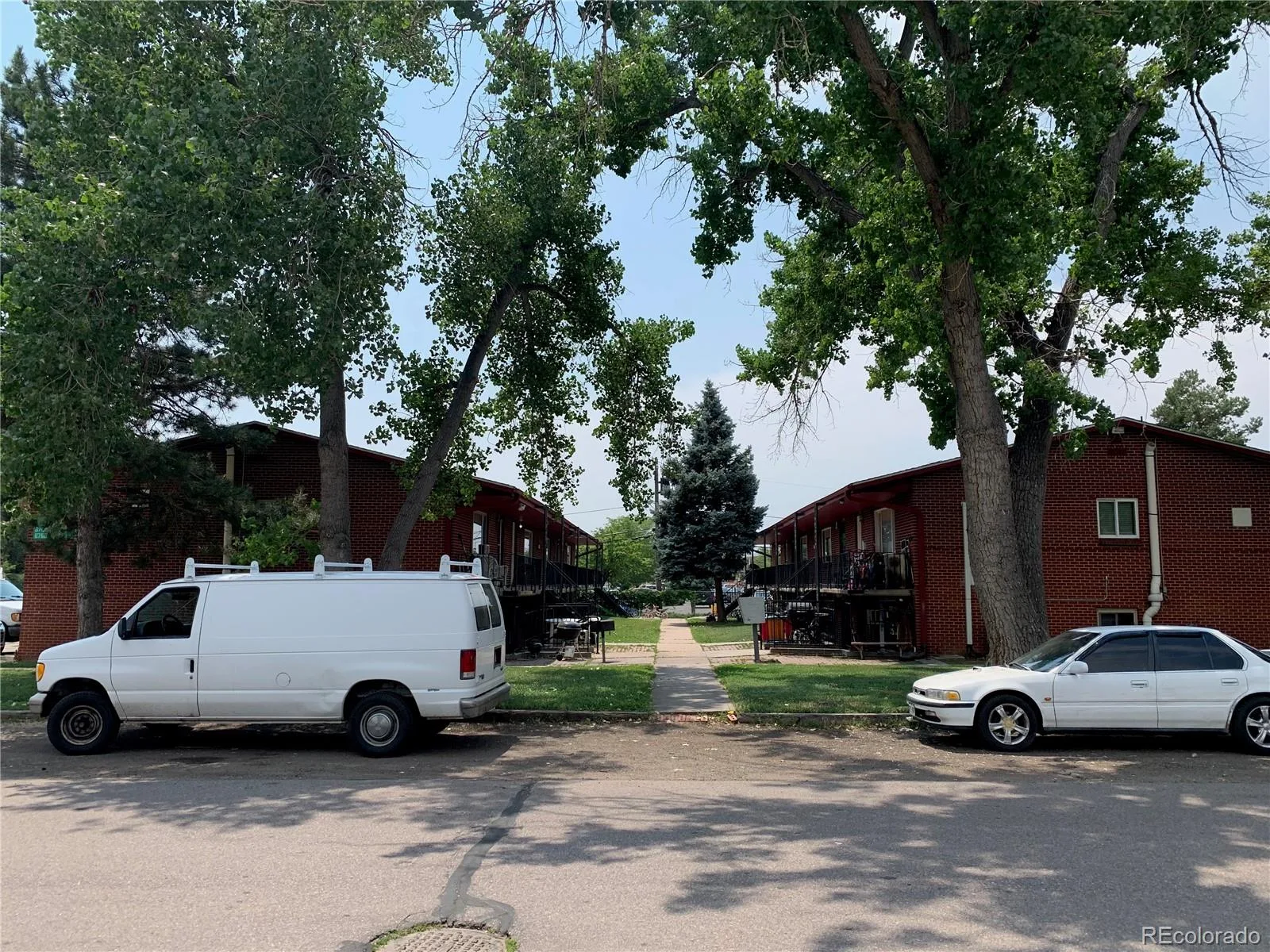 6782 W Cedar Place Lakewood CO 80226 | MLS #REC6837153 08202026143525 1600 19