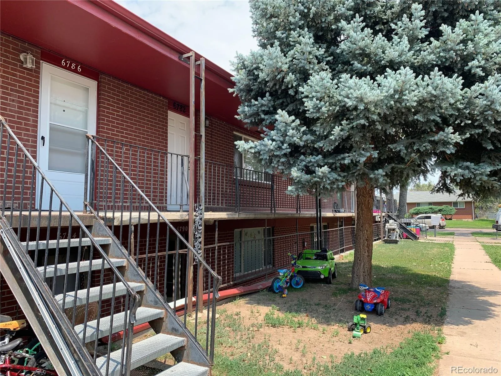 6782 W Cedar Place Lakewood CO 80226 | MLS #REC6837153 08202026143525 1600 24