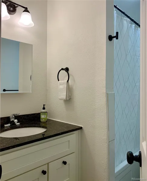 6782 W Cedar Place Lakewood CO 80226 | MLS #REC6837153 08202026143525 800 29