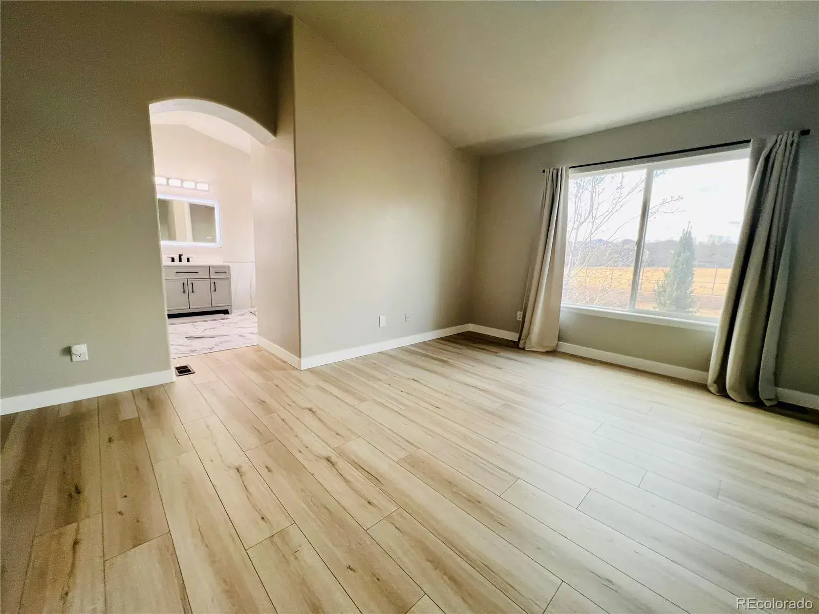 01032026185205 1600 22