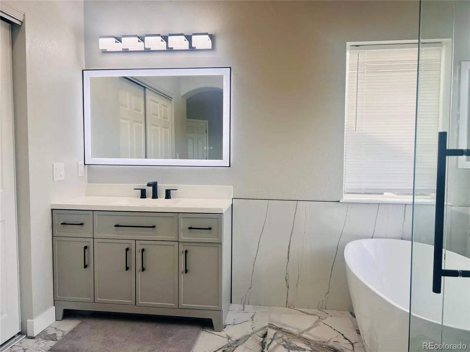 01032026185205 1600 30