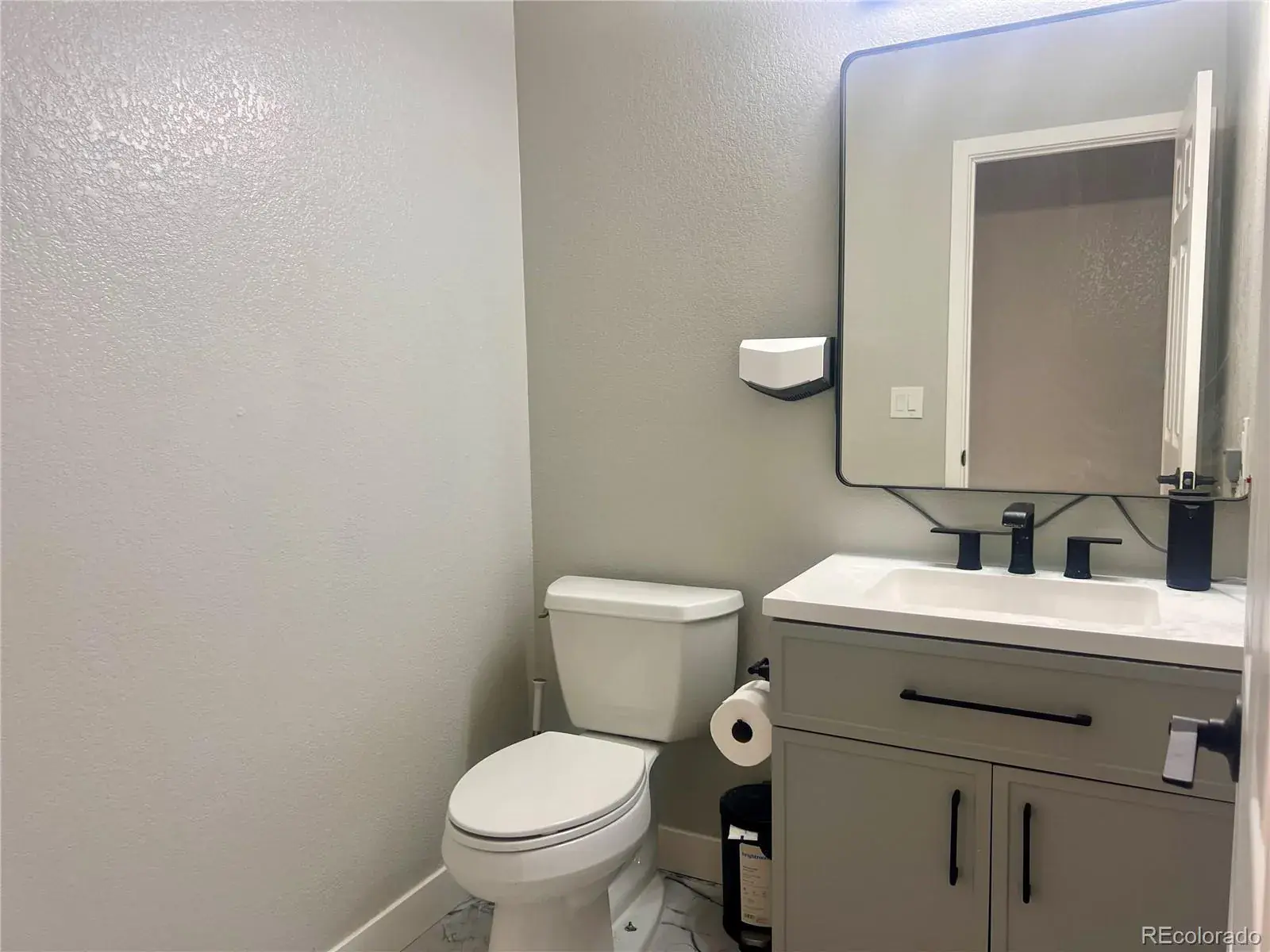 01032026185205 1600 32