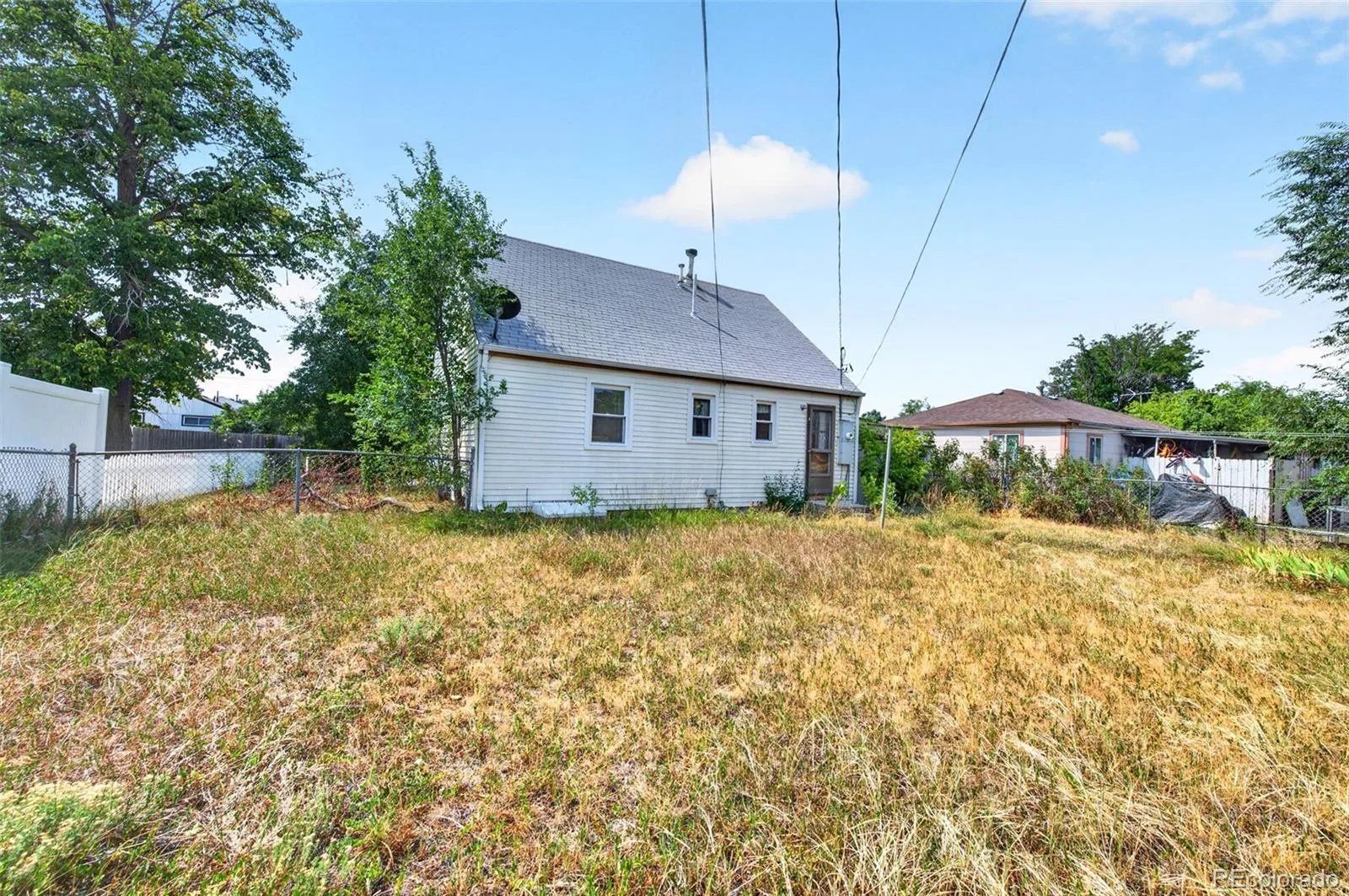 10831 Lowry Place Aurora CO 80010 | MLS #REC6840797 08102026141948 1600 23