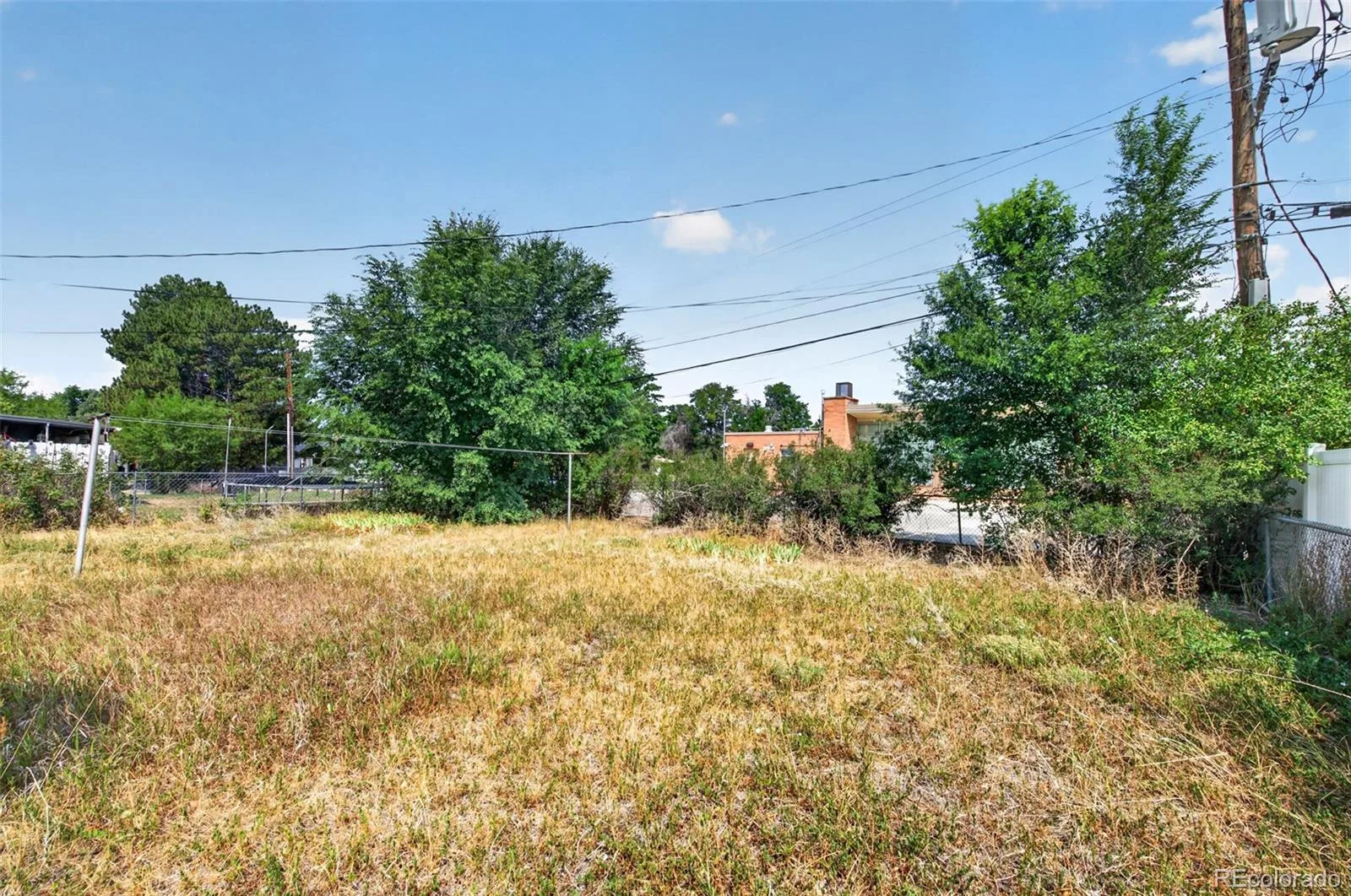 10831 Lowry Place Aurora CO 80010 | MLS #REC6840797 08102026141948 1600 24