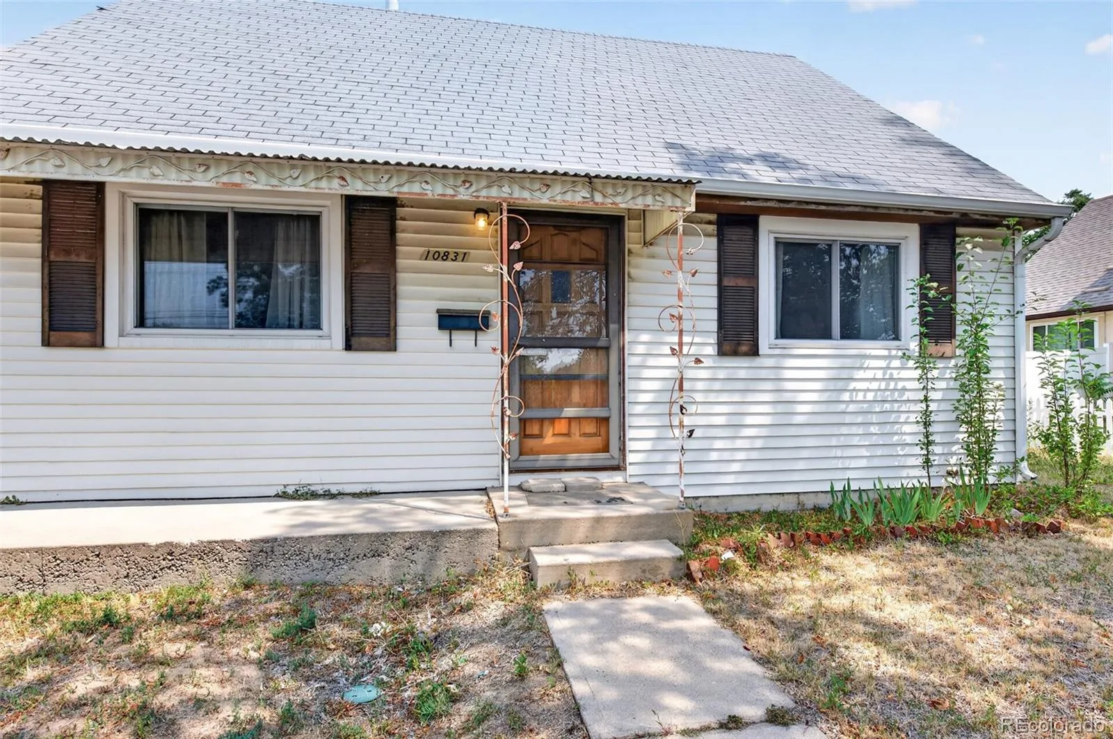 10831 Lowry Place Aurora CO 80010 | MLS #REC6840797 08102026141948 1600 3