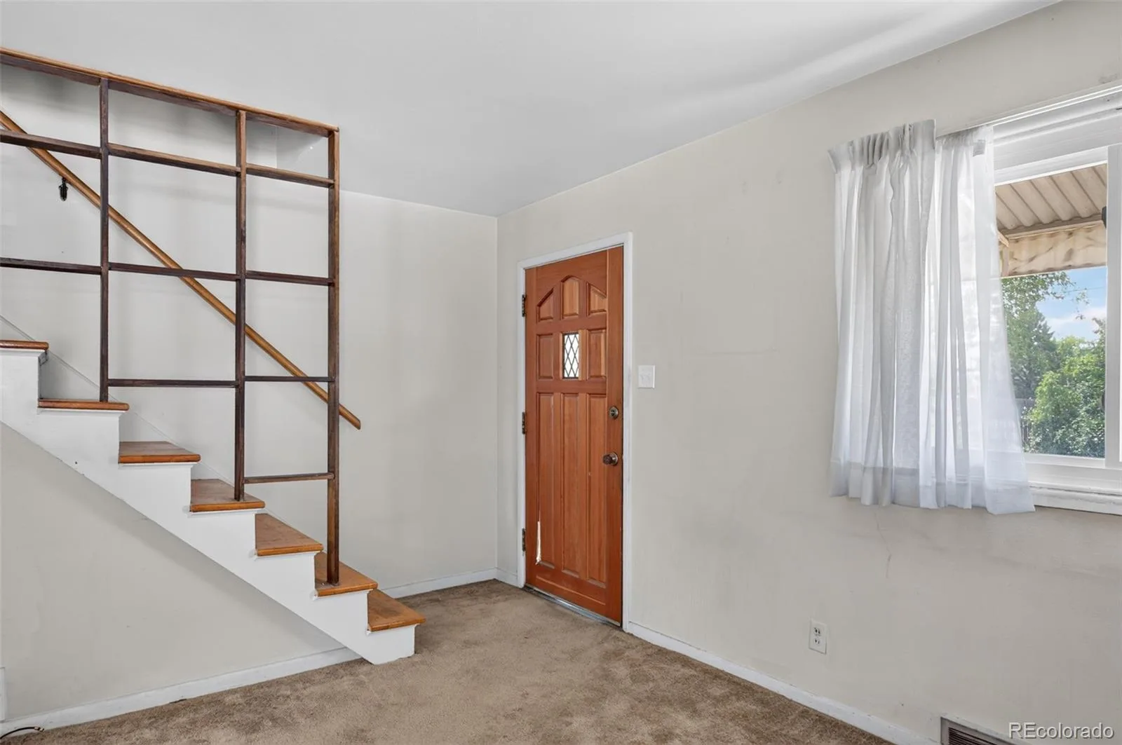 10831 Lowry Place Aurora CO 80010 | MLS #REC6840797 08102026141948 1600 4