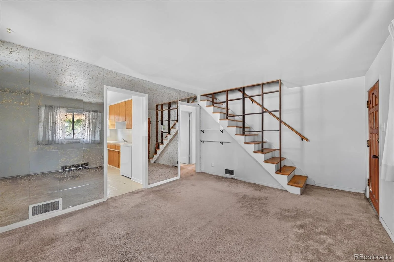 10831 Lowry Place Aurora CO 80010 | MLS #REC6840797 08102026141948 1600 8