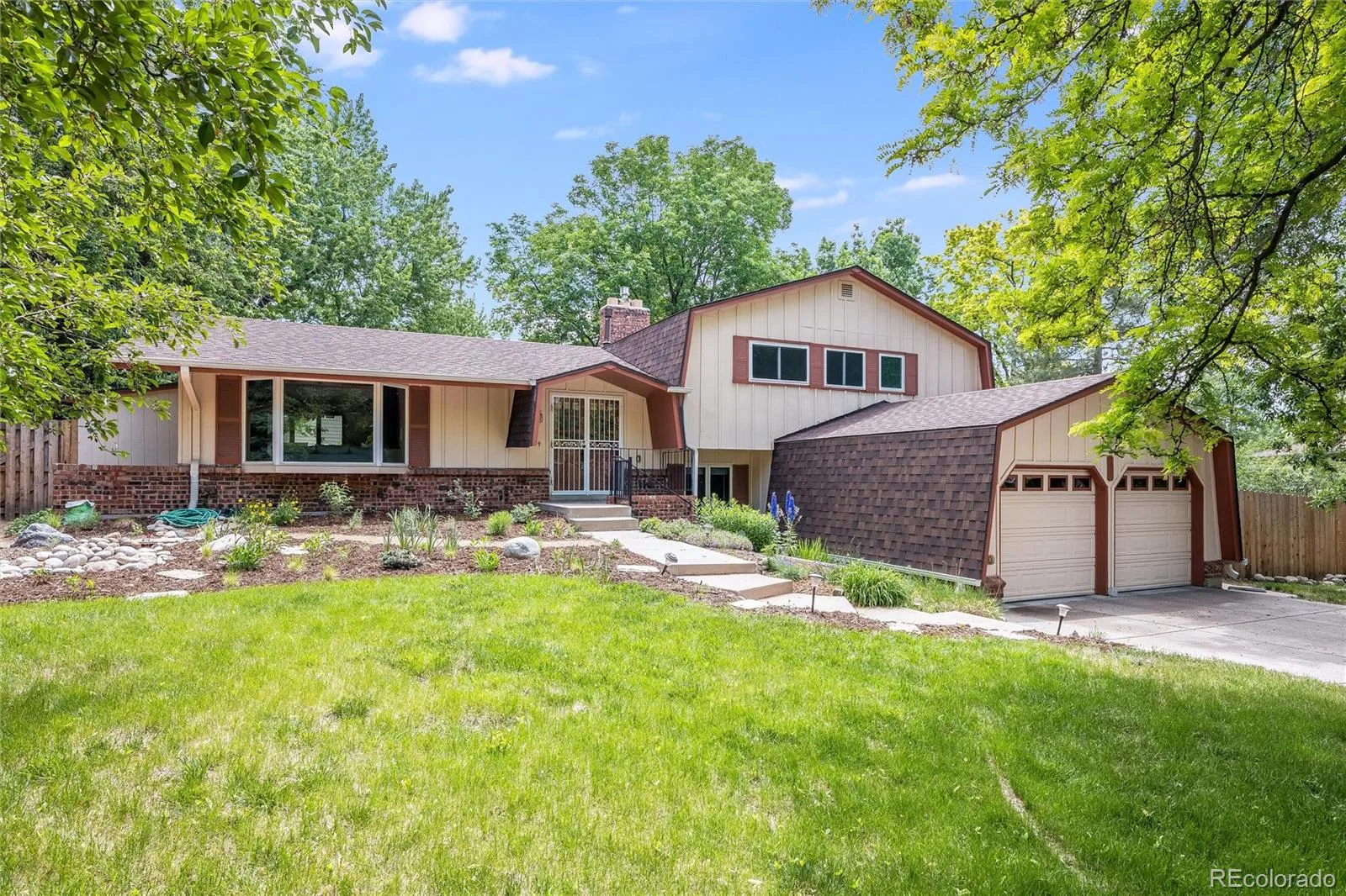 7910 W Harvard Place Lakewood CO 80227 MLS #REC6840860 06112026212821 1600 41
