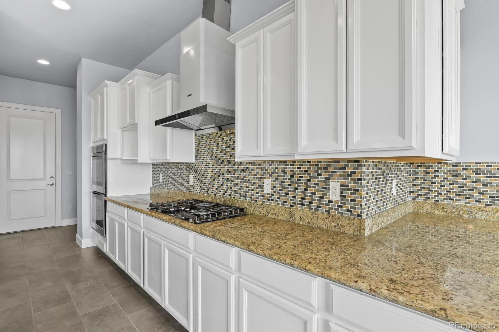 9781 Cantabria Point Lone Tree CO 80124 | MLS #REC6844841 08282026230824 1600 11