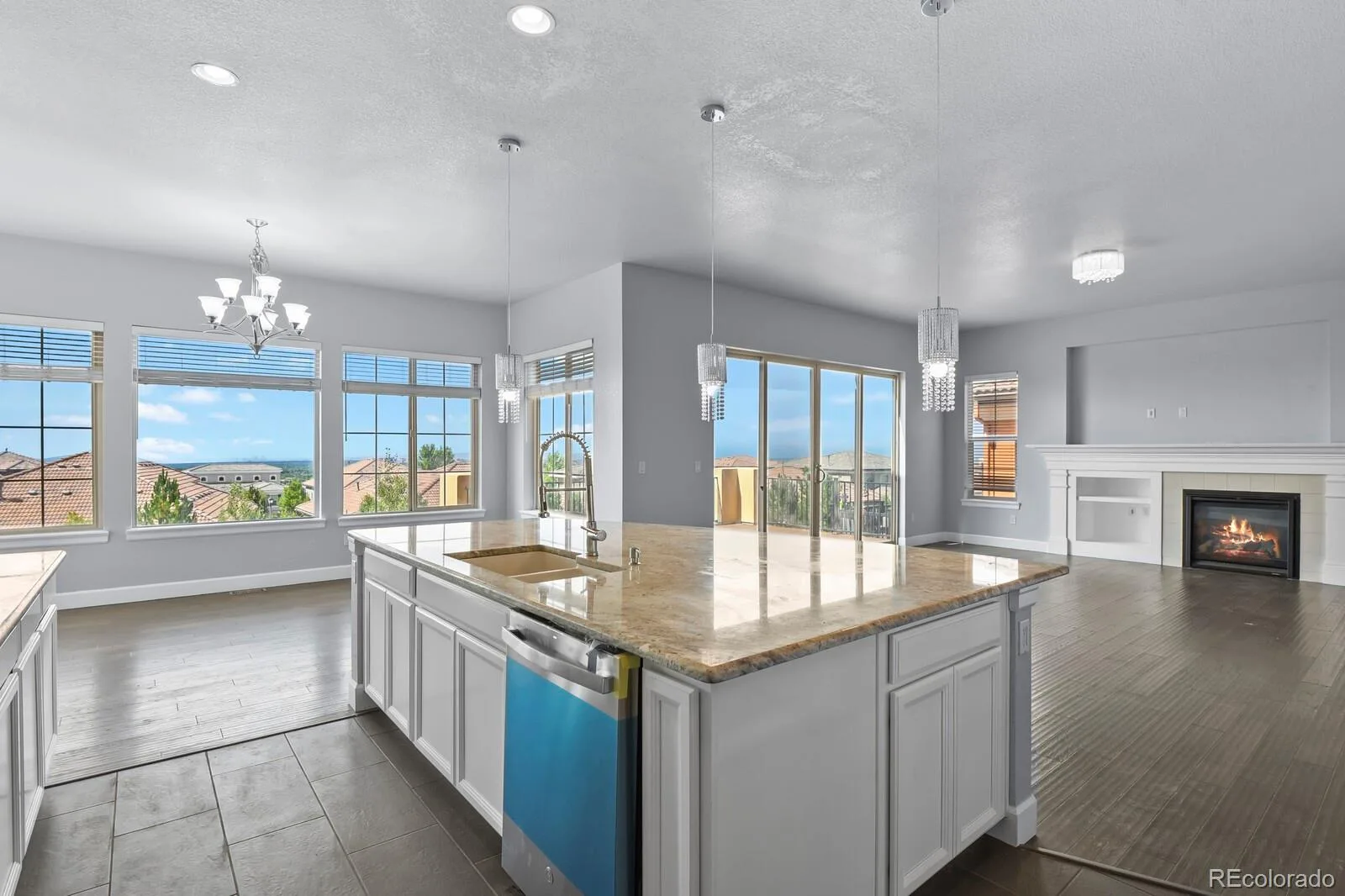 9781 Cantabria Point Lone Tree CO 80124 | MLS #REC6844841 08282026230824 1600 12