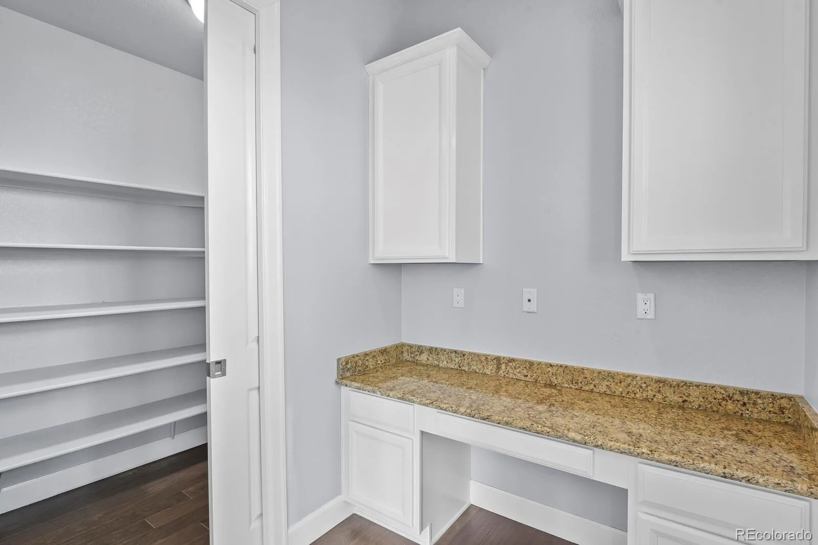 9781 Cantabria Point Lone Tree CO 80124 | MLS #REC6844841 08282026230824 1600 15