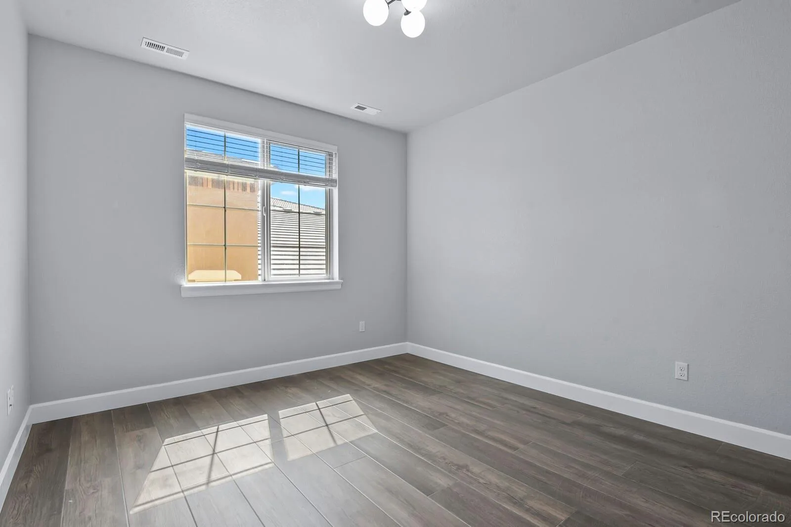 9781 Cantabria Point Lone Tree CO 80124 | MLS #REC6844841 08282026230824 1600 24