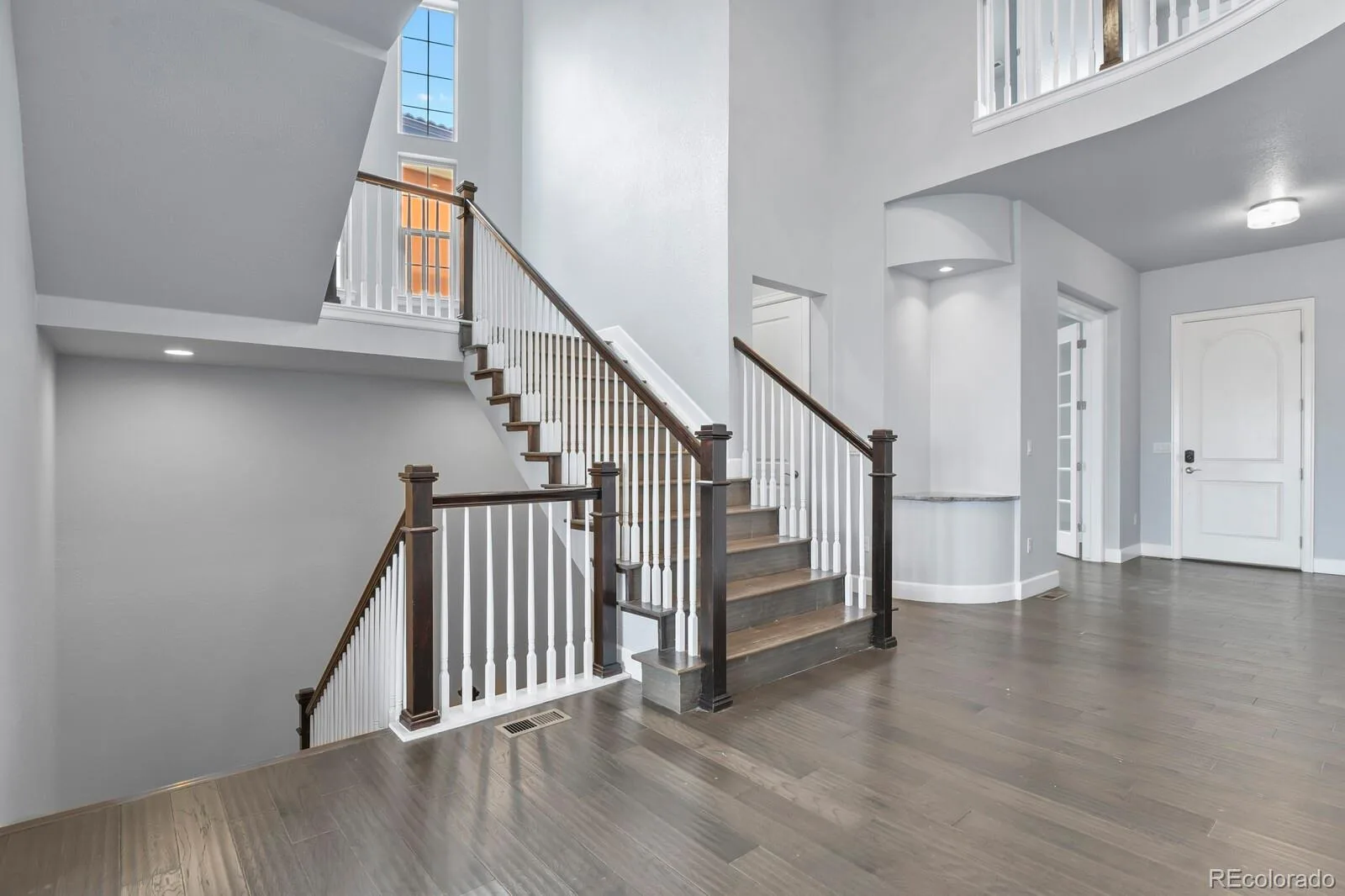 9781 Cantabria Point Lone Tree CO 80124 | MLS #REC6844841 08282026230824 1600 5