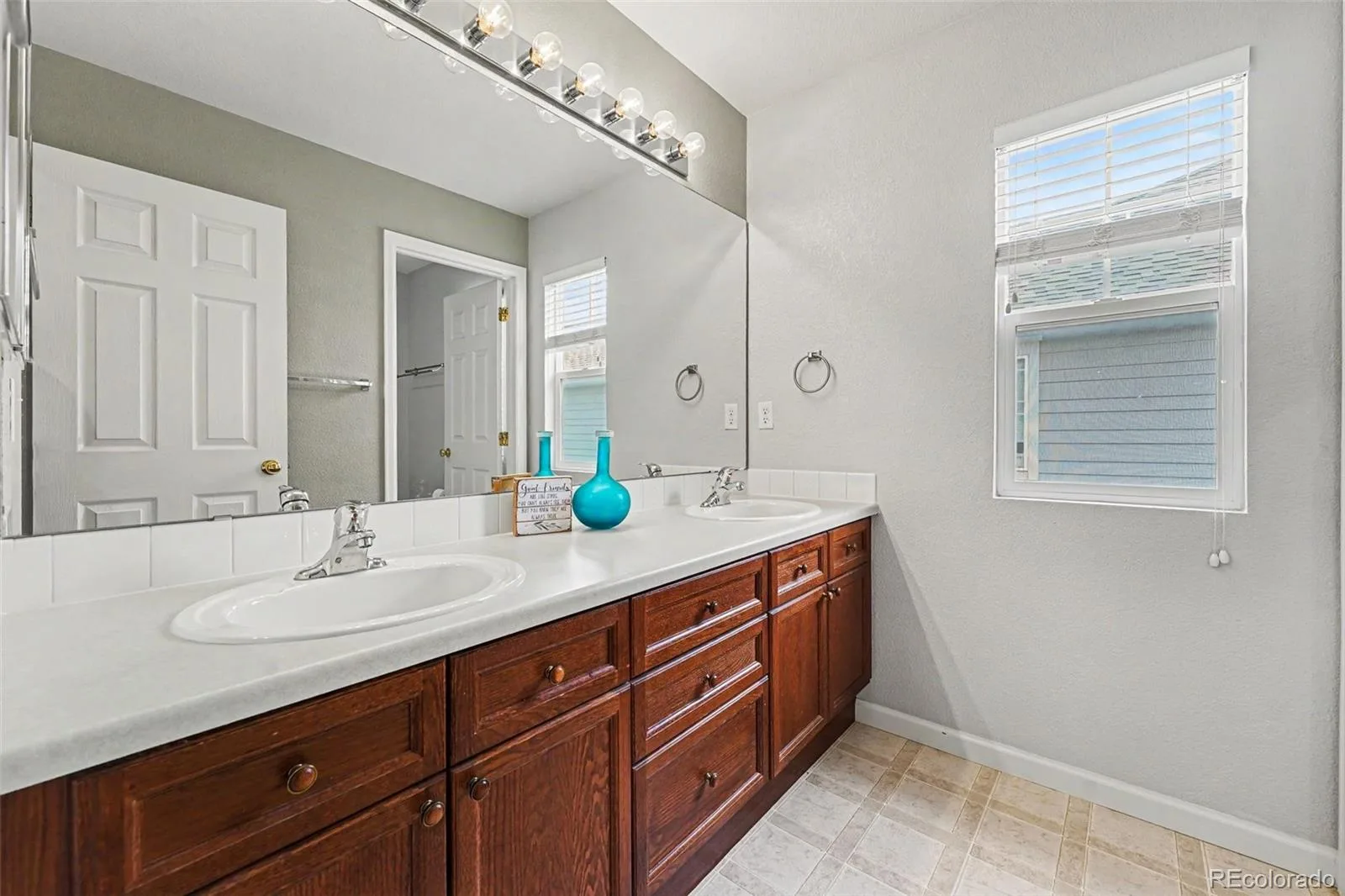 5334 Longs Peak Street Brighton CO 80601 | MLS #REC6845246 07232026140321 1600 18