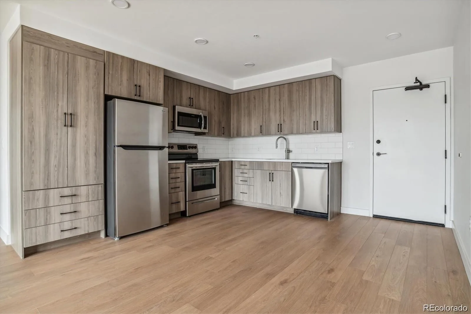 3575 Chestnut Place #502 Denver CO 80216 | MLS #REC6845822 08202026150527 1600 1