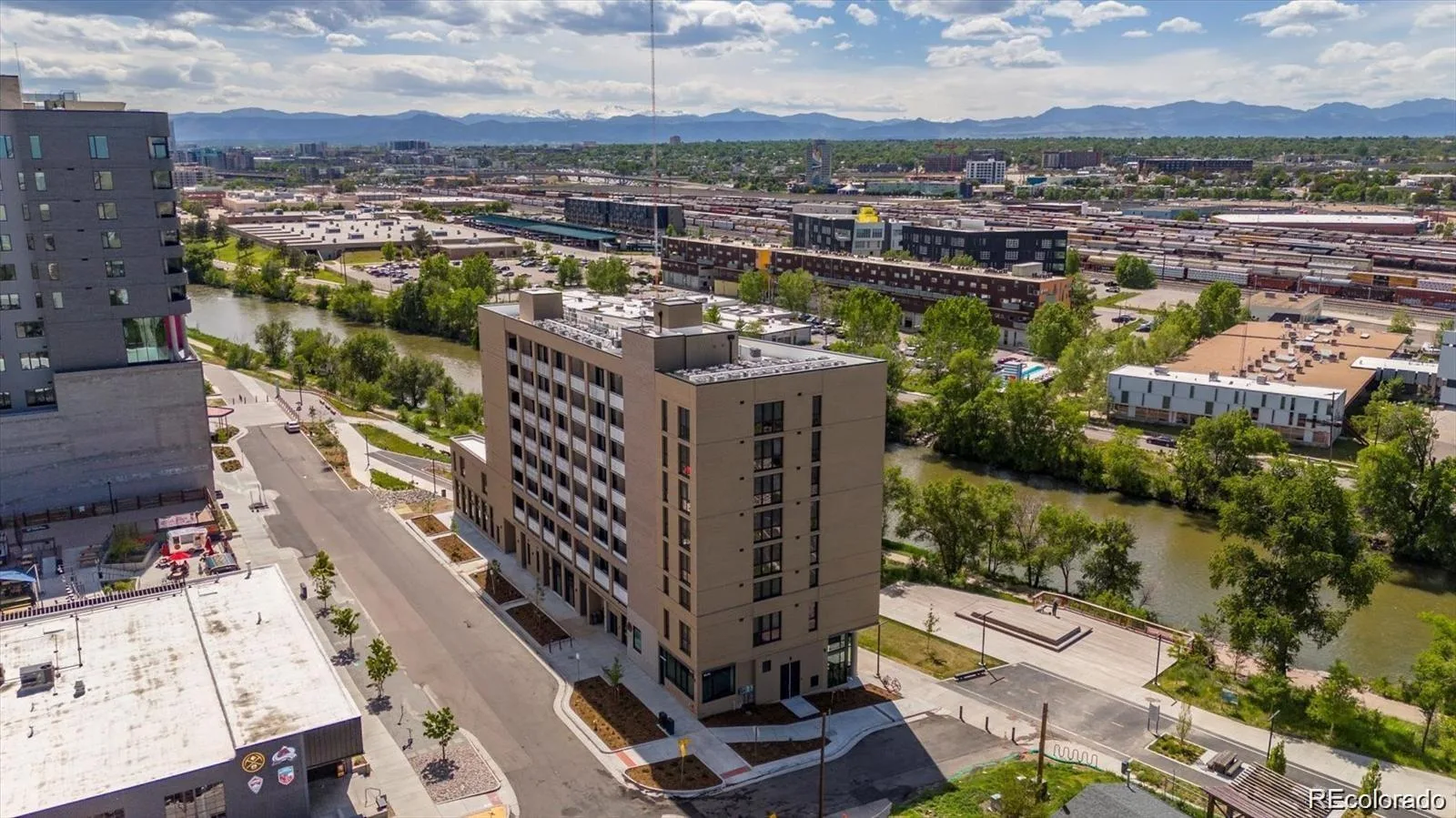 3575 Chestnut Place #502 Denver CO 80216 | MLS #REC6845822 08202026150527 1600 8
