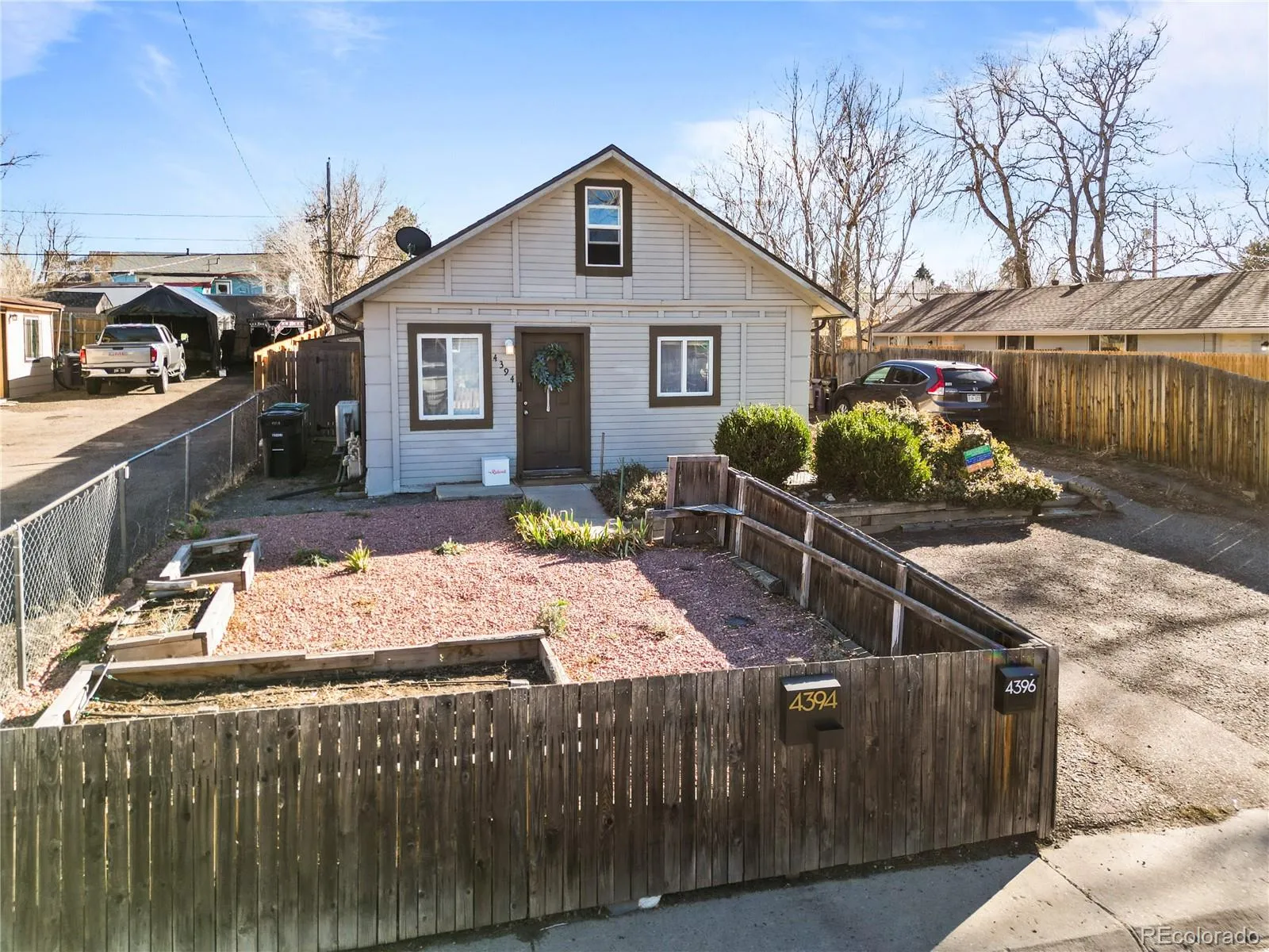 4394 W Center Avenue Denver CO 80219 MLS #REC6847287 05012026010642 1600 25