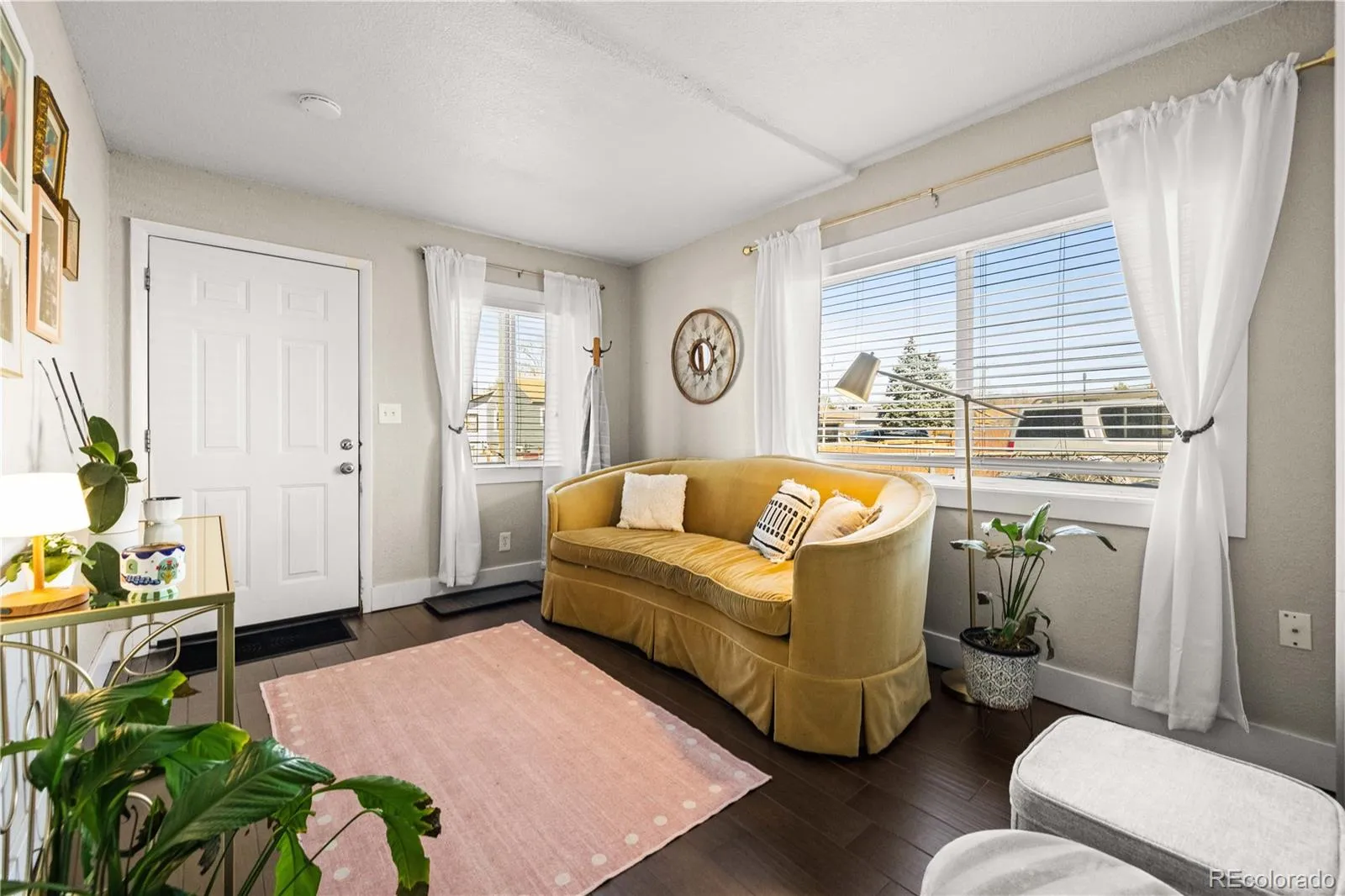 4394 W Center Avenue Denver CO 80219 MLS #REC6847287 05012026010642 1600 3