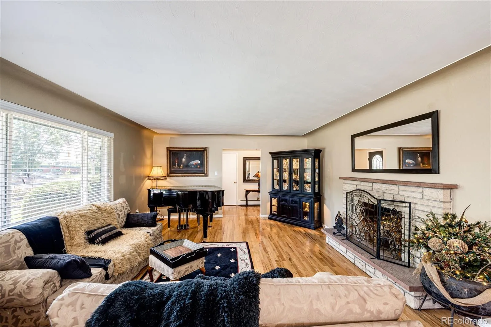5215 Allison Street Arvada CO 80002 MLS #REC6847929 05212026022053 1600 2