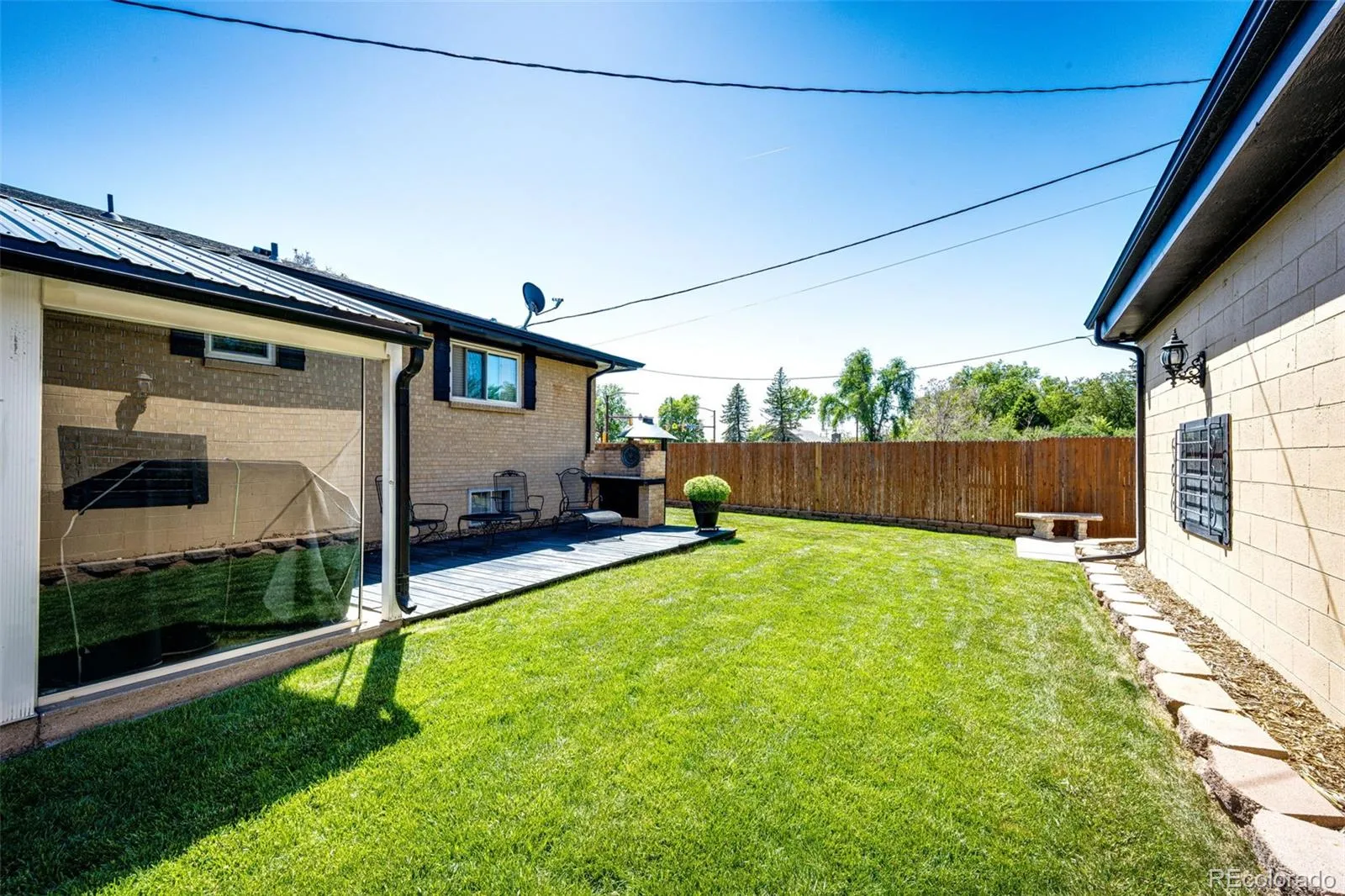 5215 Allison Street Arvada CO 80002 MLS #REC6847929 05212026022053 1600 23