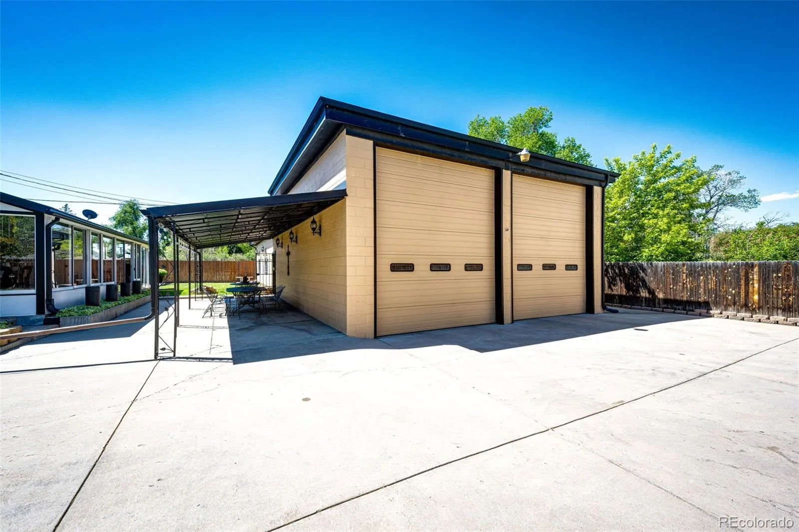 5215 Allison Street Arvada CO 80002 MLS #REC6847929 05212026022053 1600 24