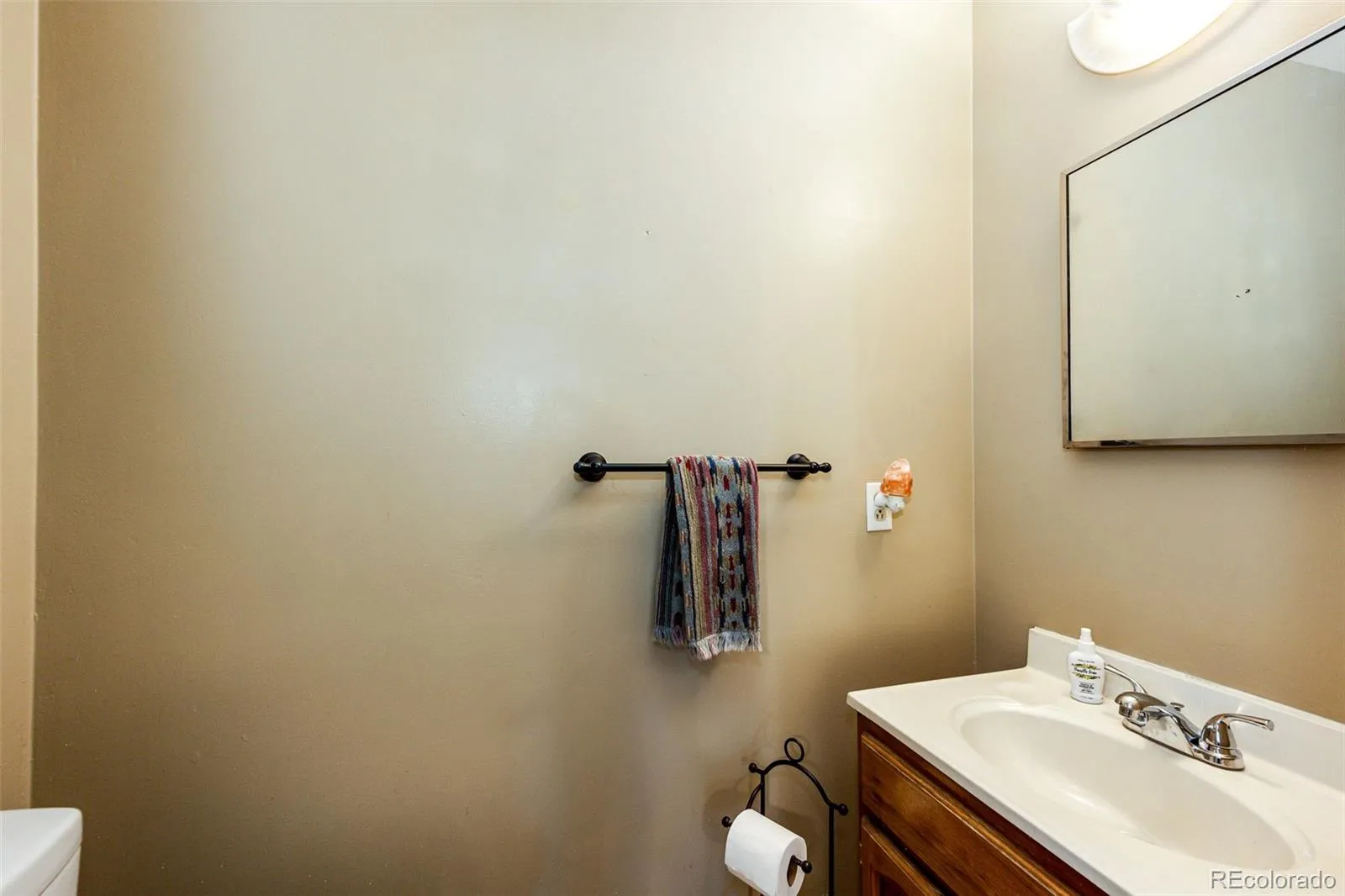 5215 Allison Street Arvada CO 80002 MLS #REC6847929 05212026022053 1600 32