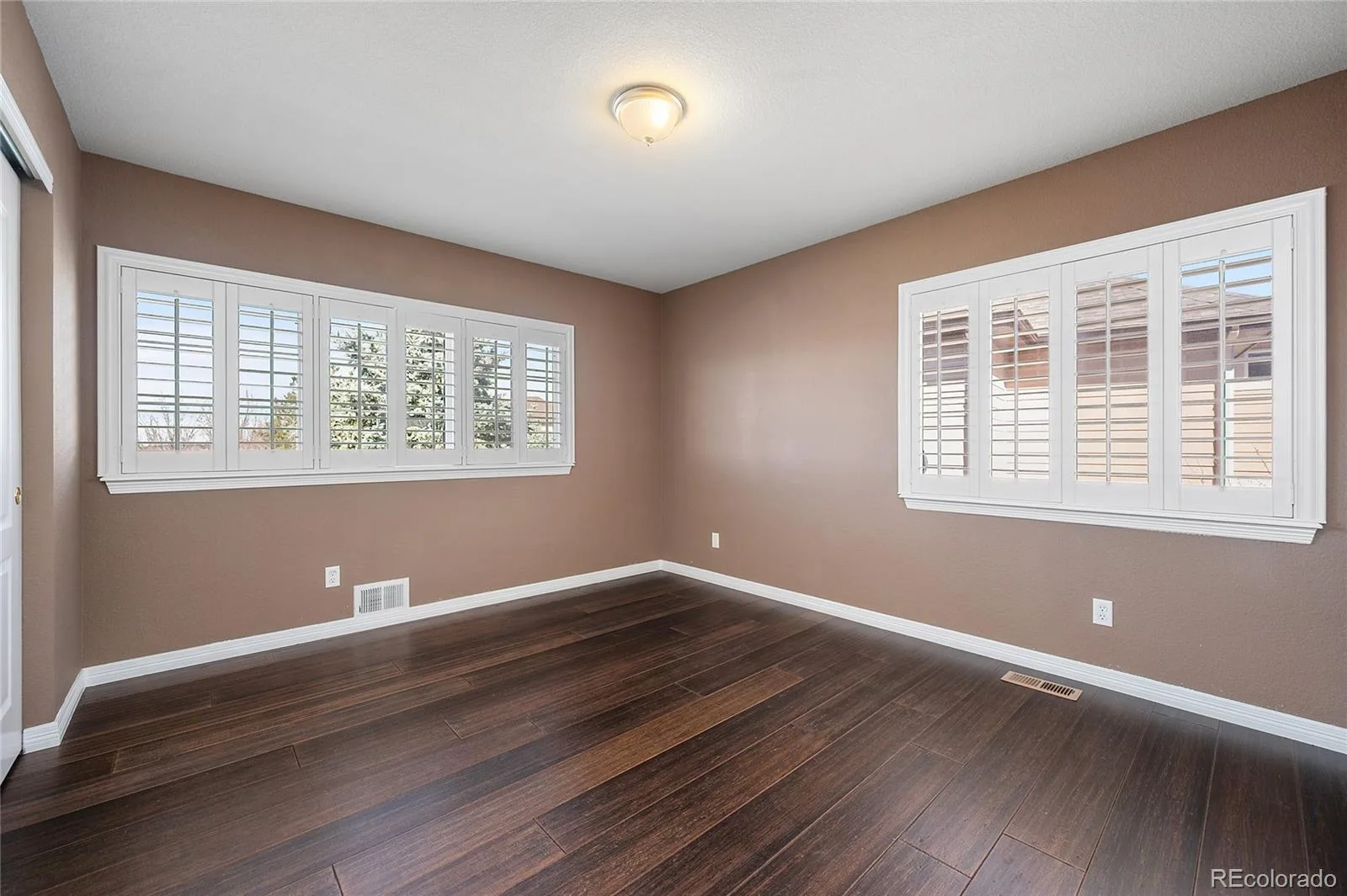 22426 E Roxbury Place Aurora CO 80016 MLS #REC6848318 06102026170224 1600 33
