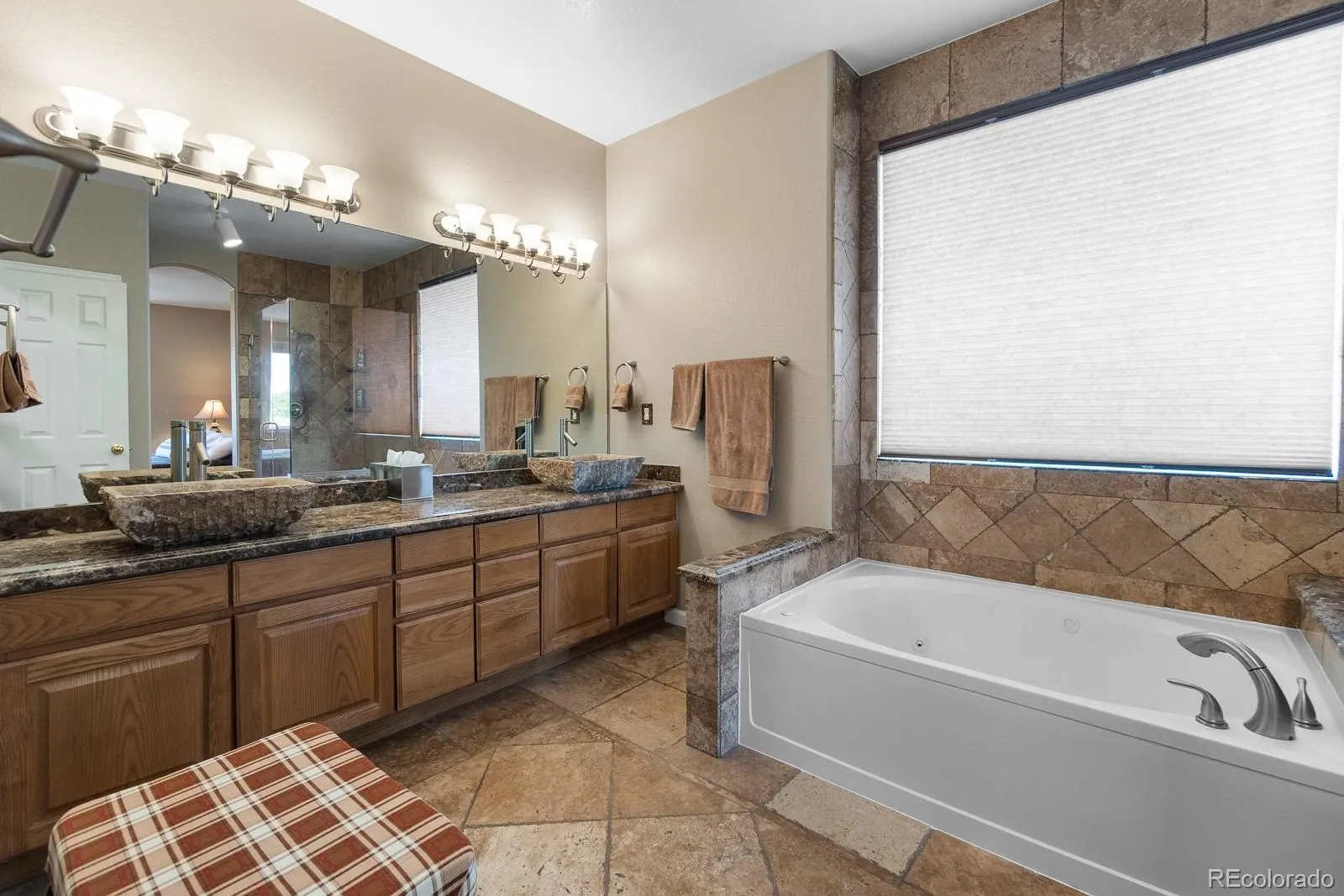 6576 Torrey Court Arvada CO 80007 MLS #REC6850964 05102026060831 1600 19